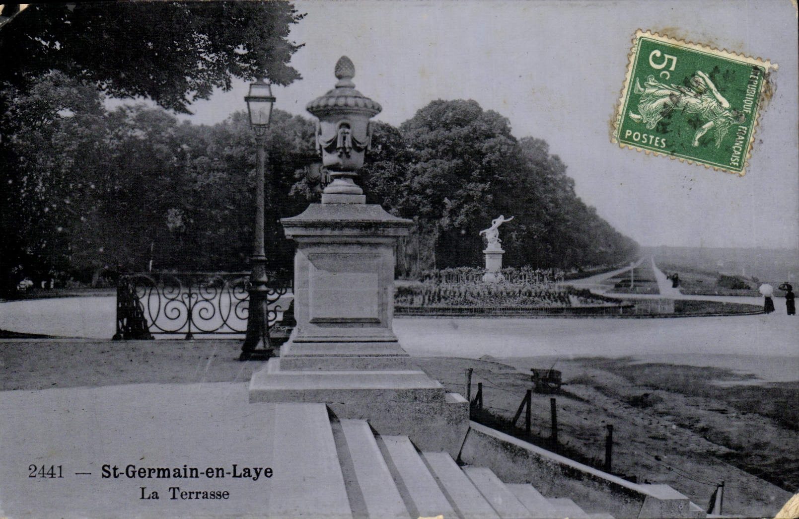 CPA Saint Germain En Laye La Terrasse