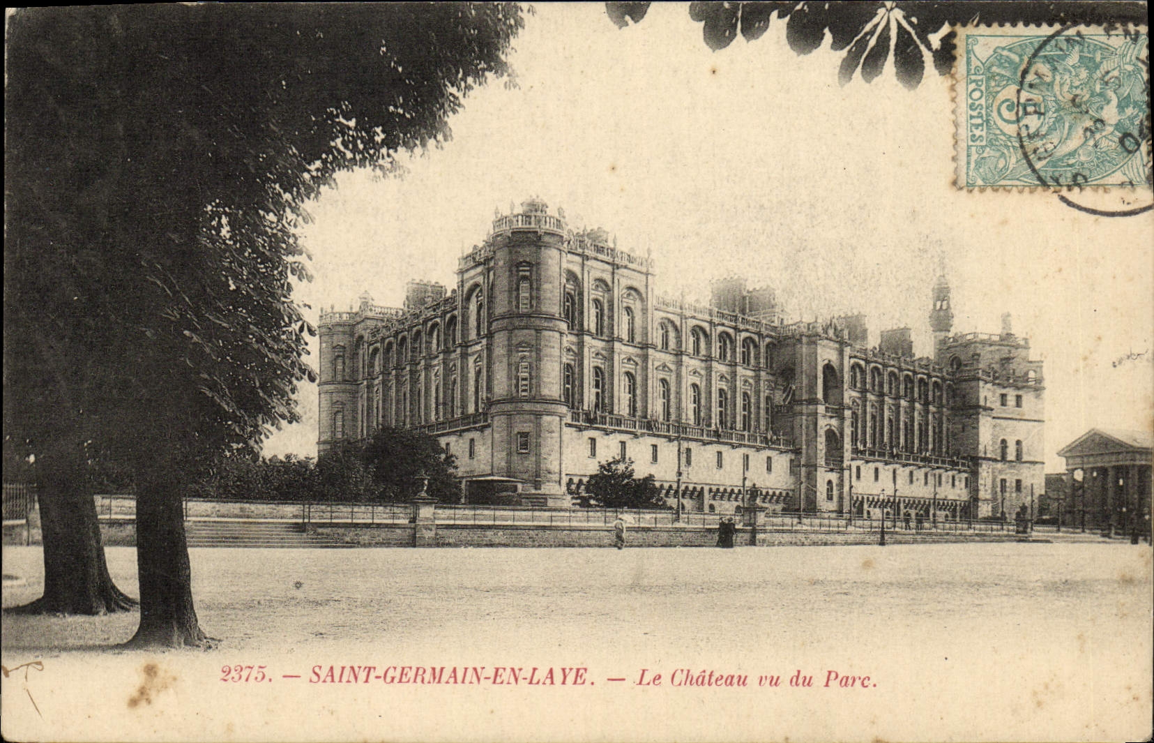 CPA Saint Germain En Laye Le Chateau vu du Parc