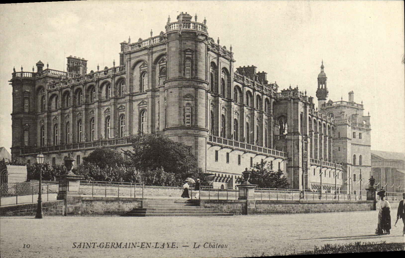 CPA Saint Germain En Laye Le chateau