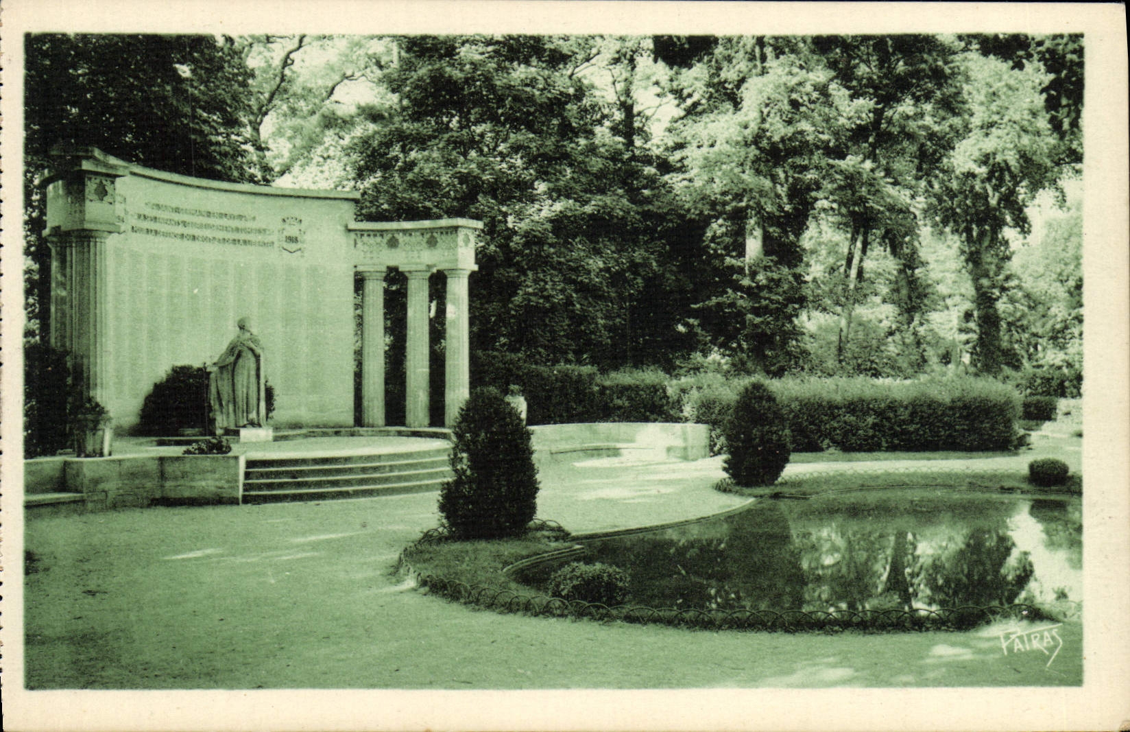 CPA Saint Germain En Laye Dans le Parc