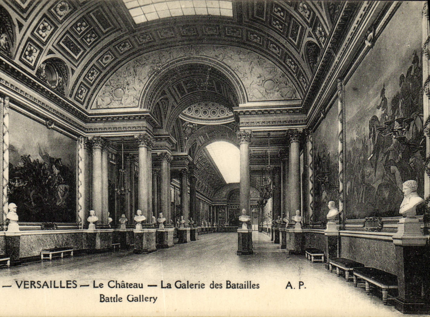CPA Versailles Le Chateau La Galerie Des Batailles