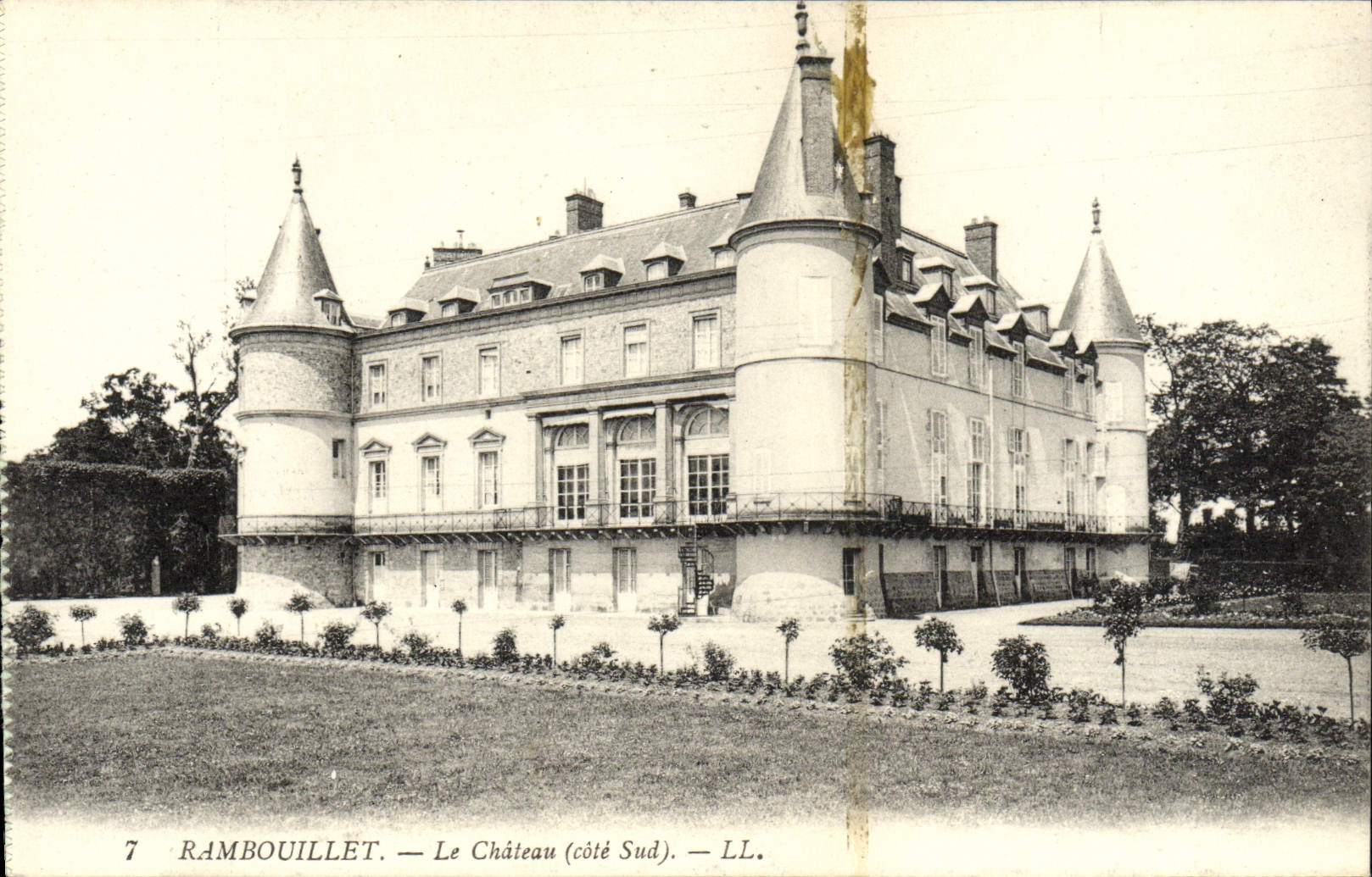 CPA Rambouillet Le Chateau