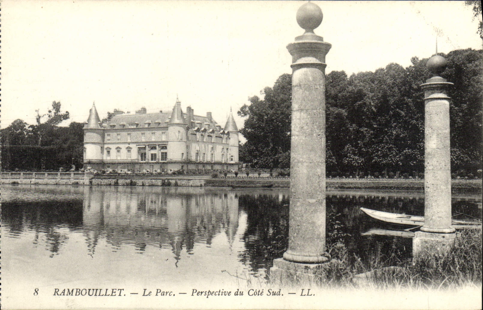 CPA Rambouillet Le Parc Perspective Du Cote Sud