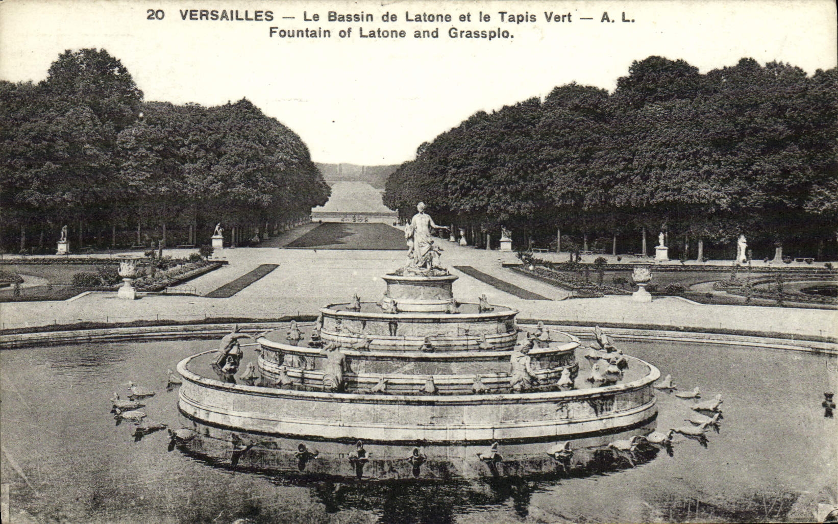 CPA Versailles Le bassin de Latone et le tapis vert