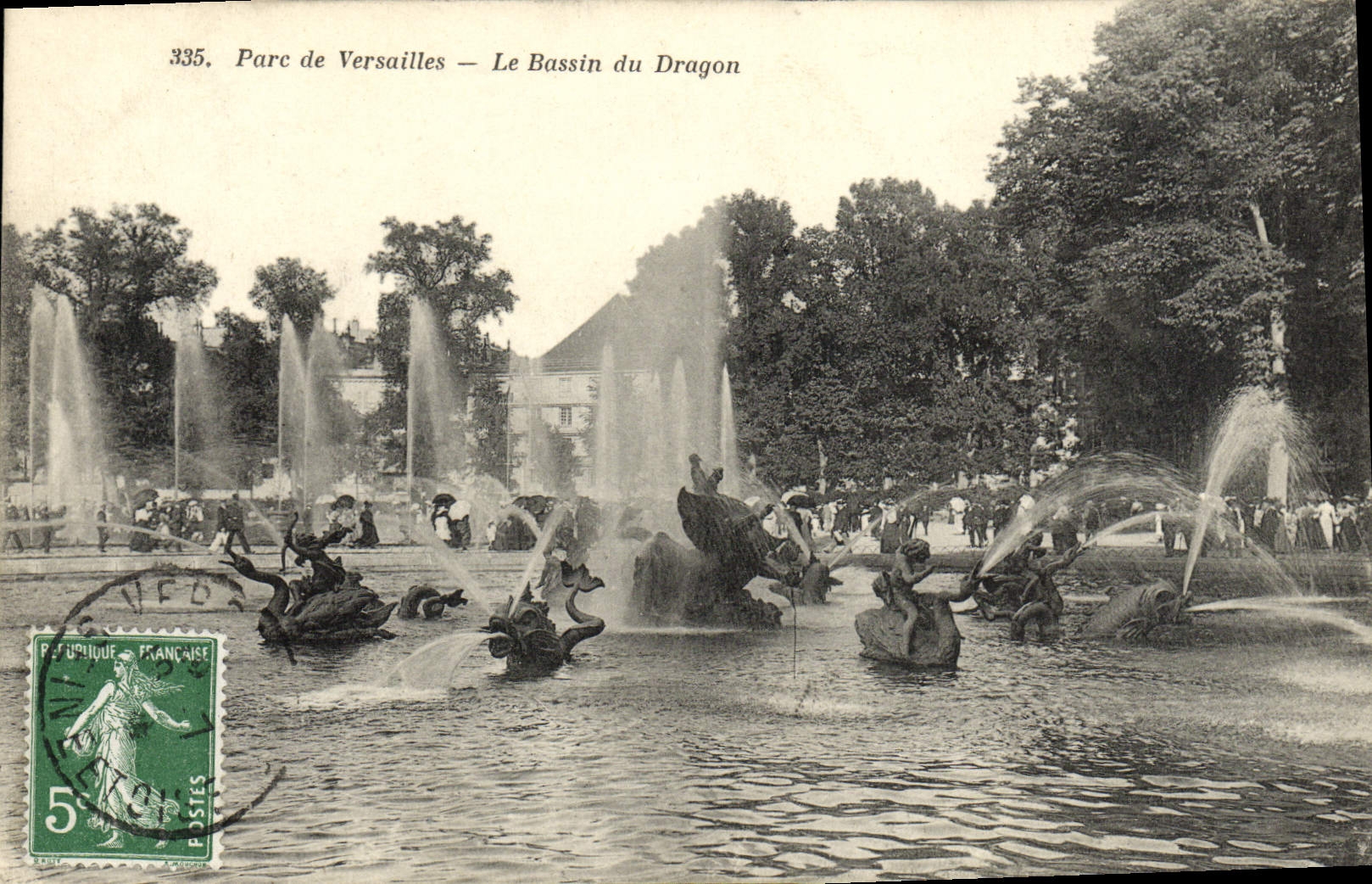 CPA Parc De Versailles Le Bassin Du Dragon