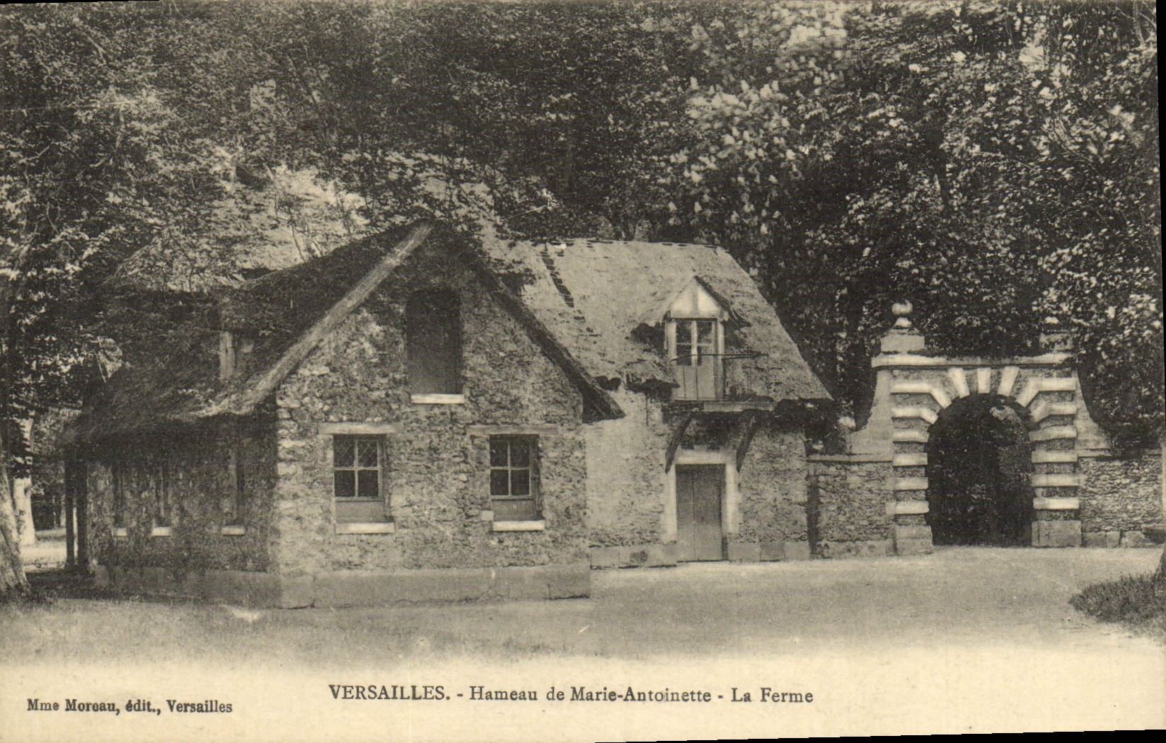 CPA Versailles Hameau De marie antoinette la ferme