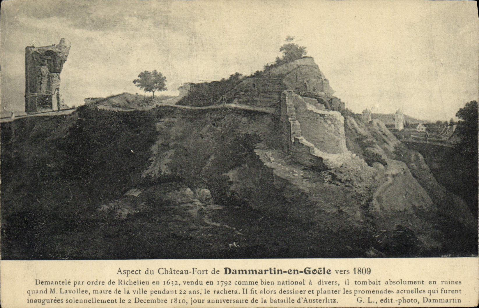 VINTAGE POSTCARD Aspect Of the Castle Strong De Dammartin In Goele about 1809