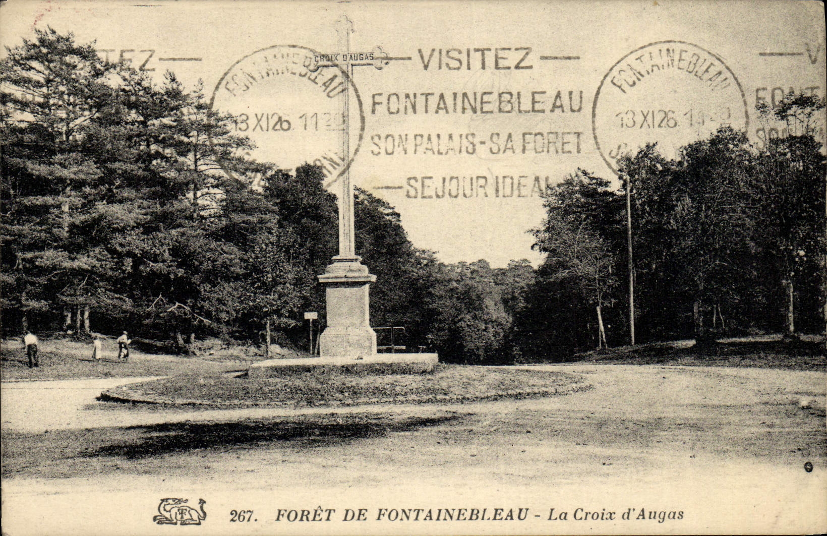 VINTAGE POSTCARD Drill De Fontainebleau the cross of Augas