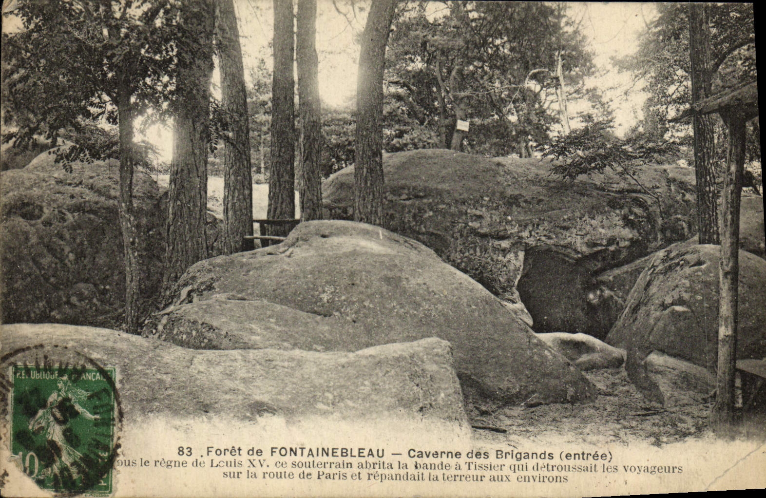 CPA Foret De Fontainebleau Caverne Des Brigands