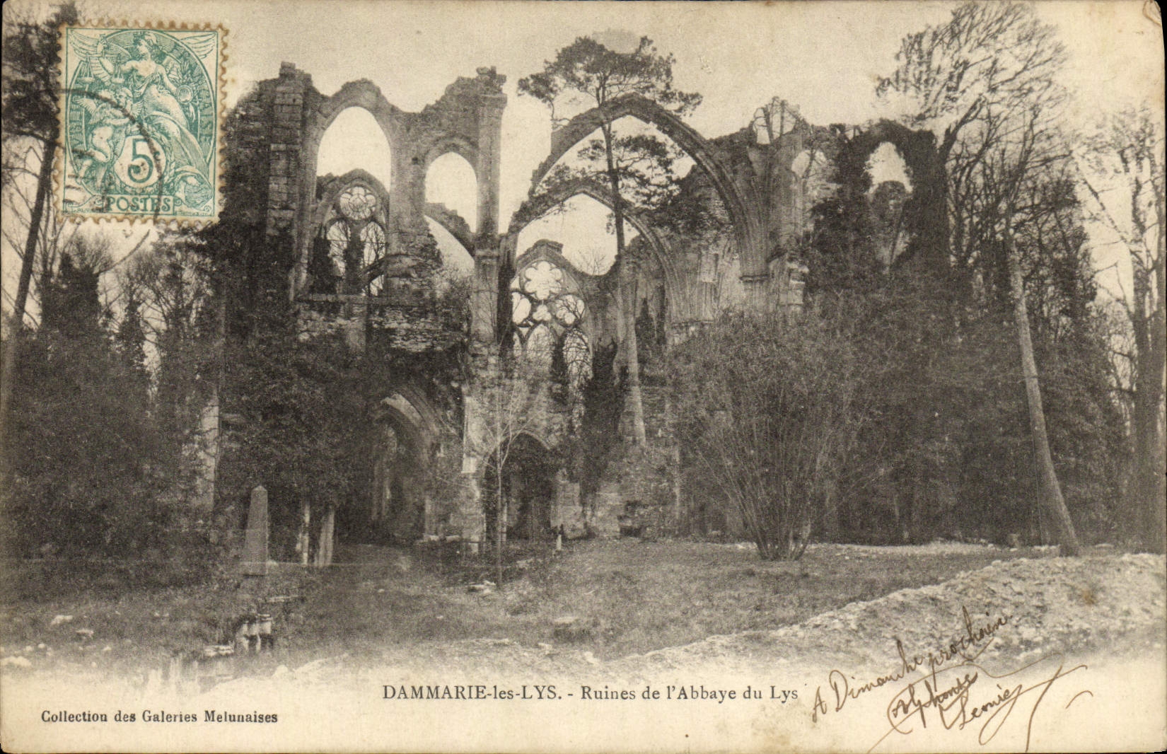 VINTAGE POSTCARD Dammarie the Lilies Ruins the abbey Of the Lily