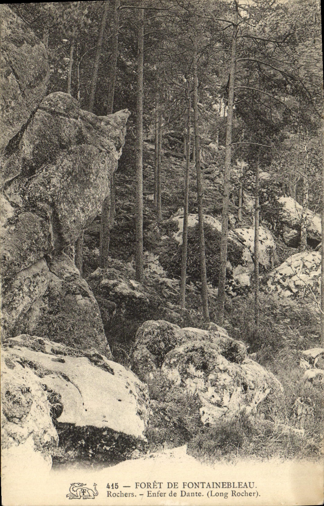 CPA Foret De Fontainebleau Rochers Enfer De Dante Long rocher