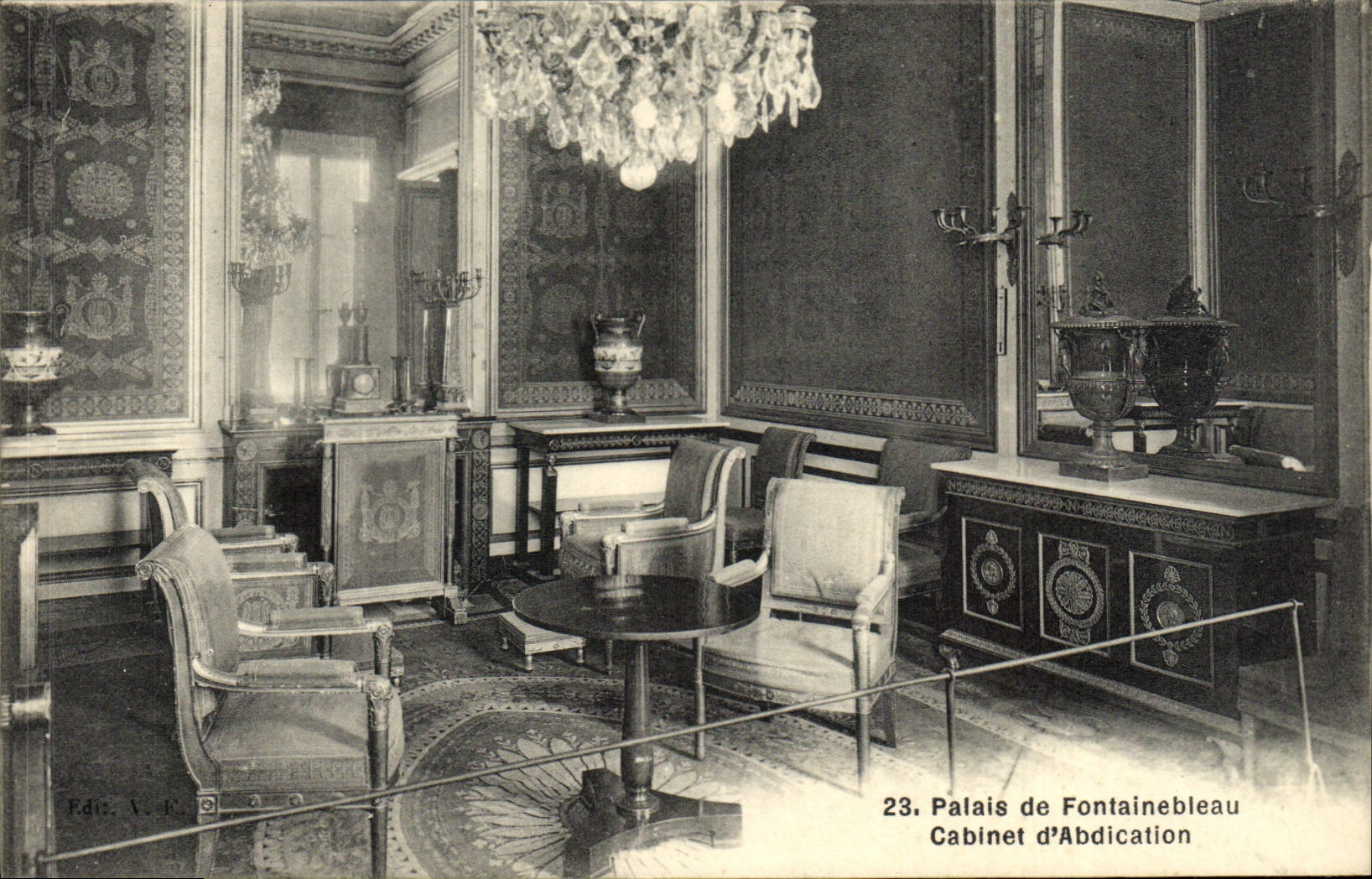 CPA Palais De Fontainebleau Cabinet d'Abdication
