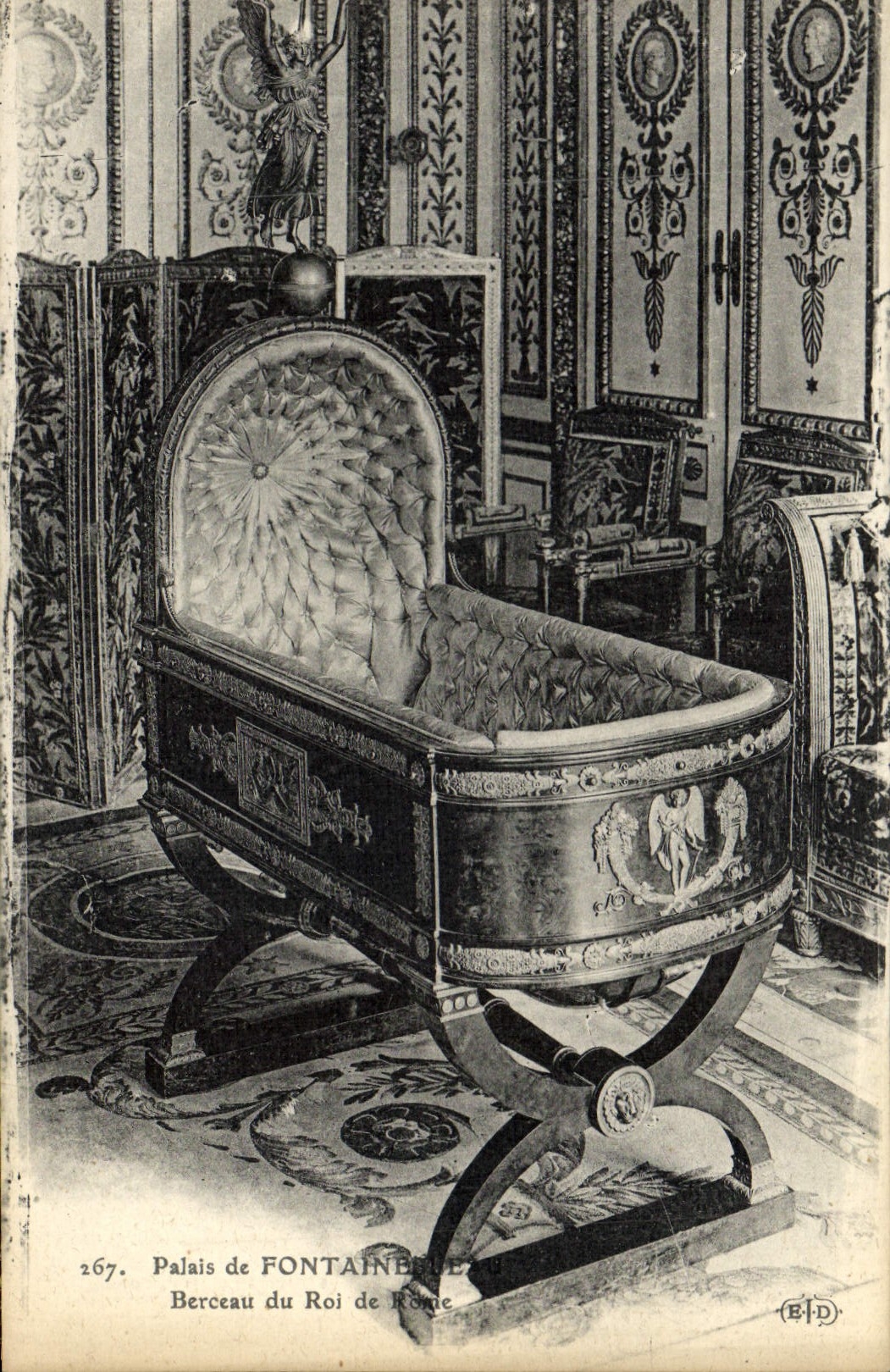 CPA Palais De Fontainebleau Berceau Du Roi De Rome Napoleon II