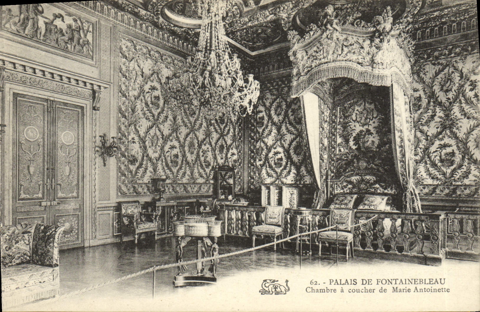 CPA Palais De Fontainebleau Chambre A Coucher De Marie Antoinette