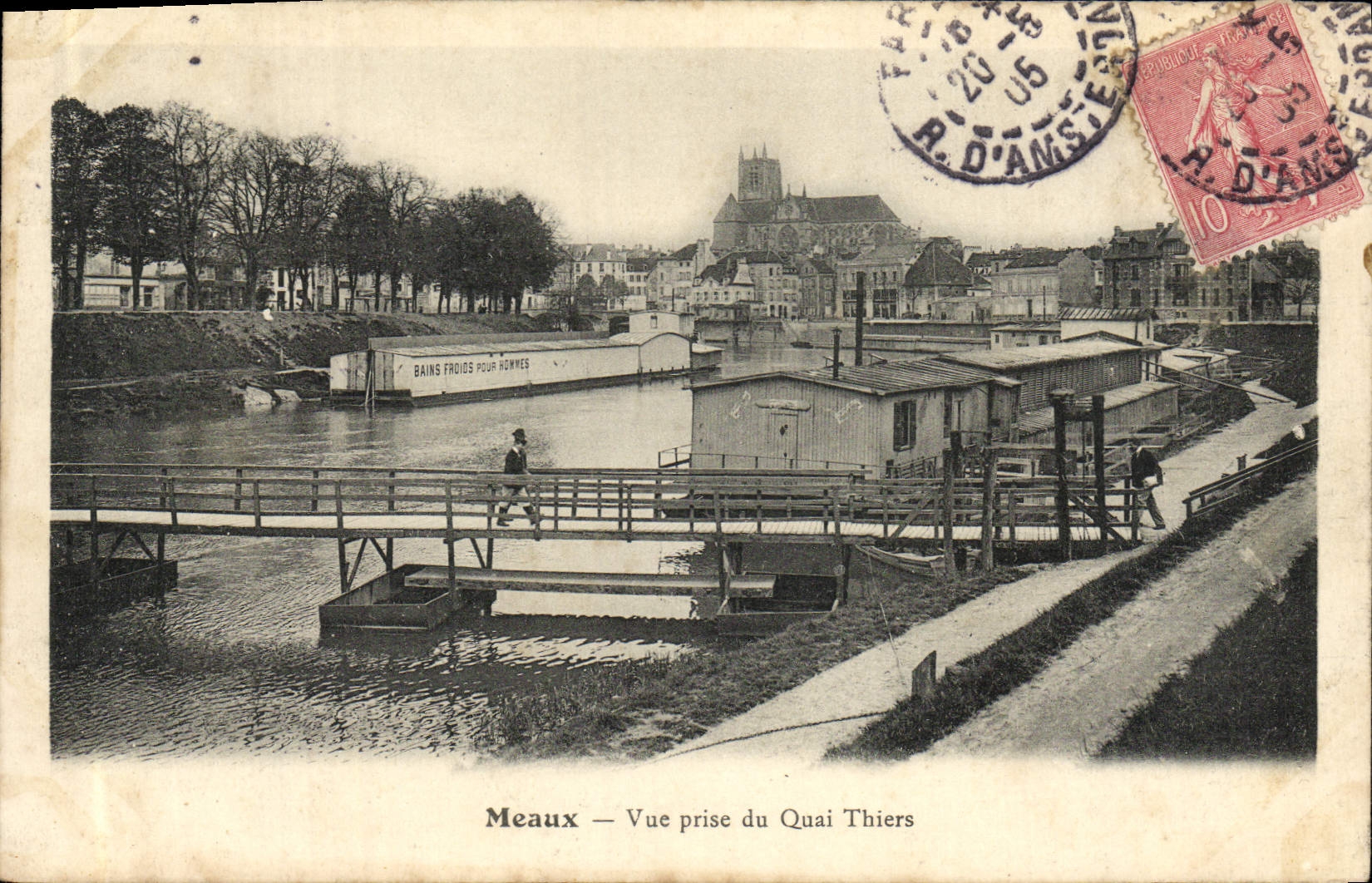 CPA Meaux Vue Prise Du Quai Thiers
