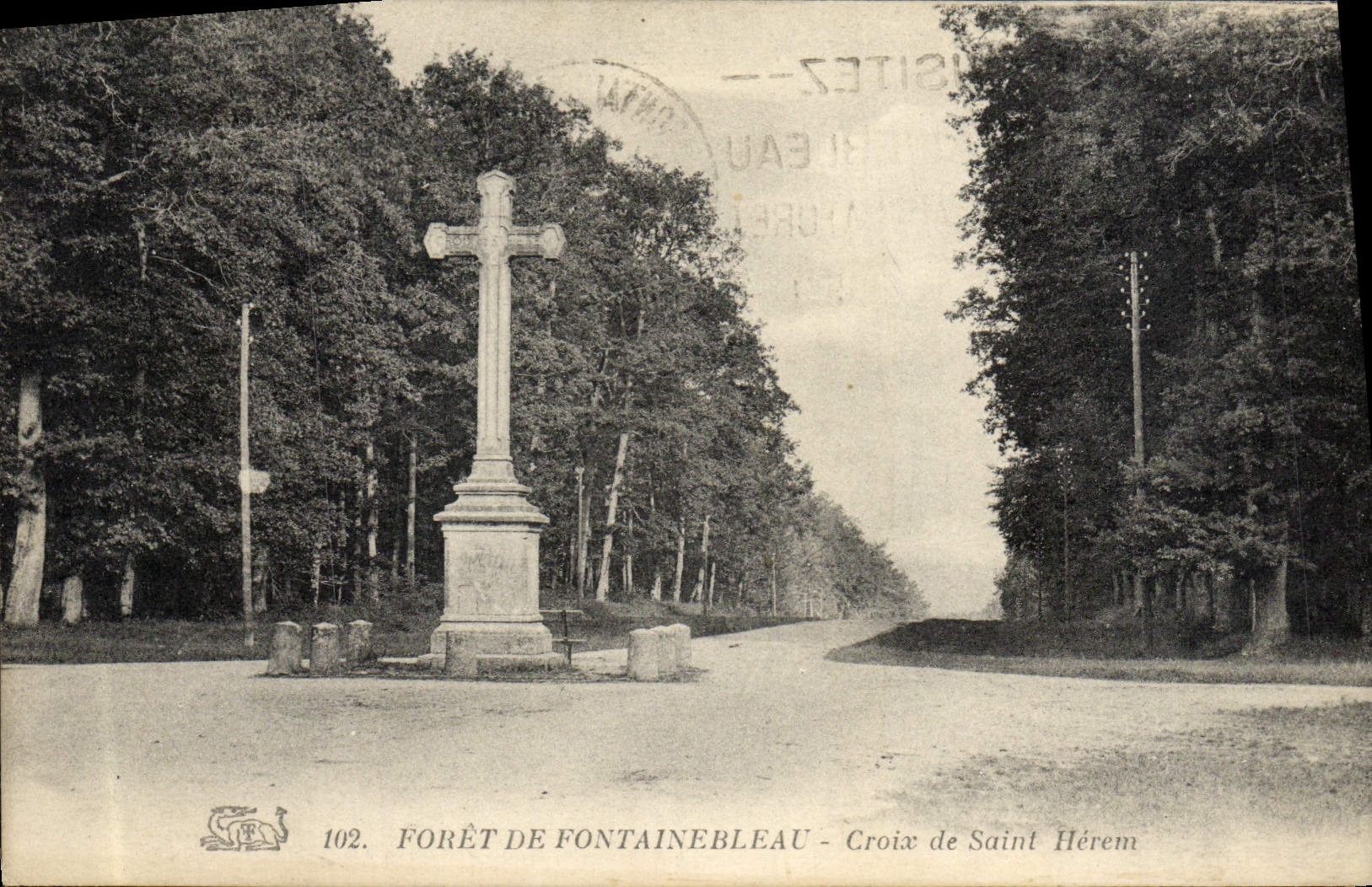 CPA Foret De Fontainebleau Croix De Saint Herem