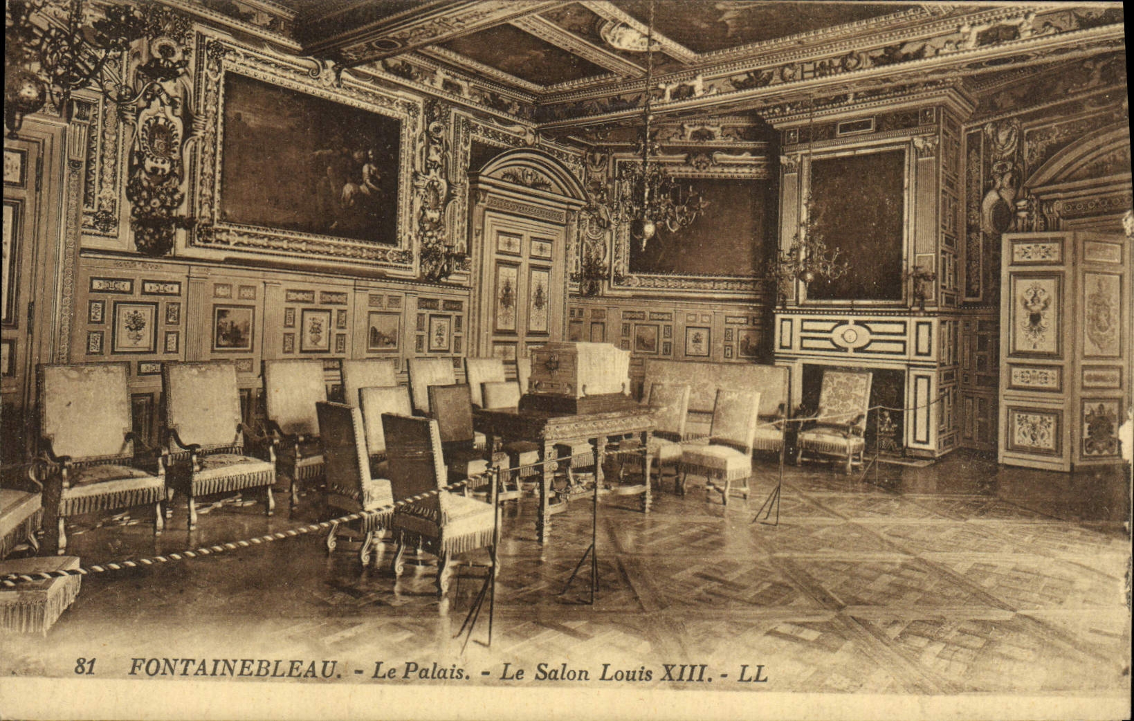 CPA Fontainebleau Le Palais Le Salon Louis XIII