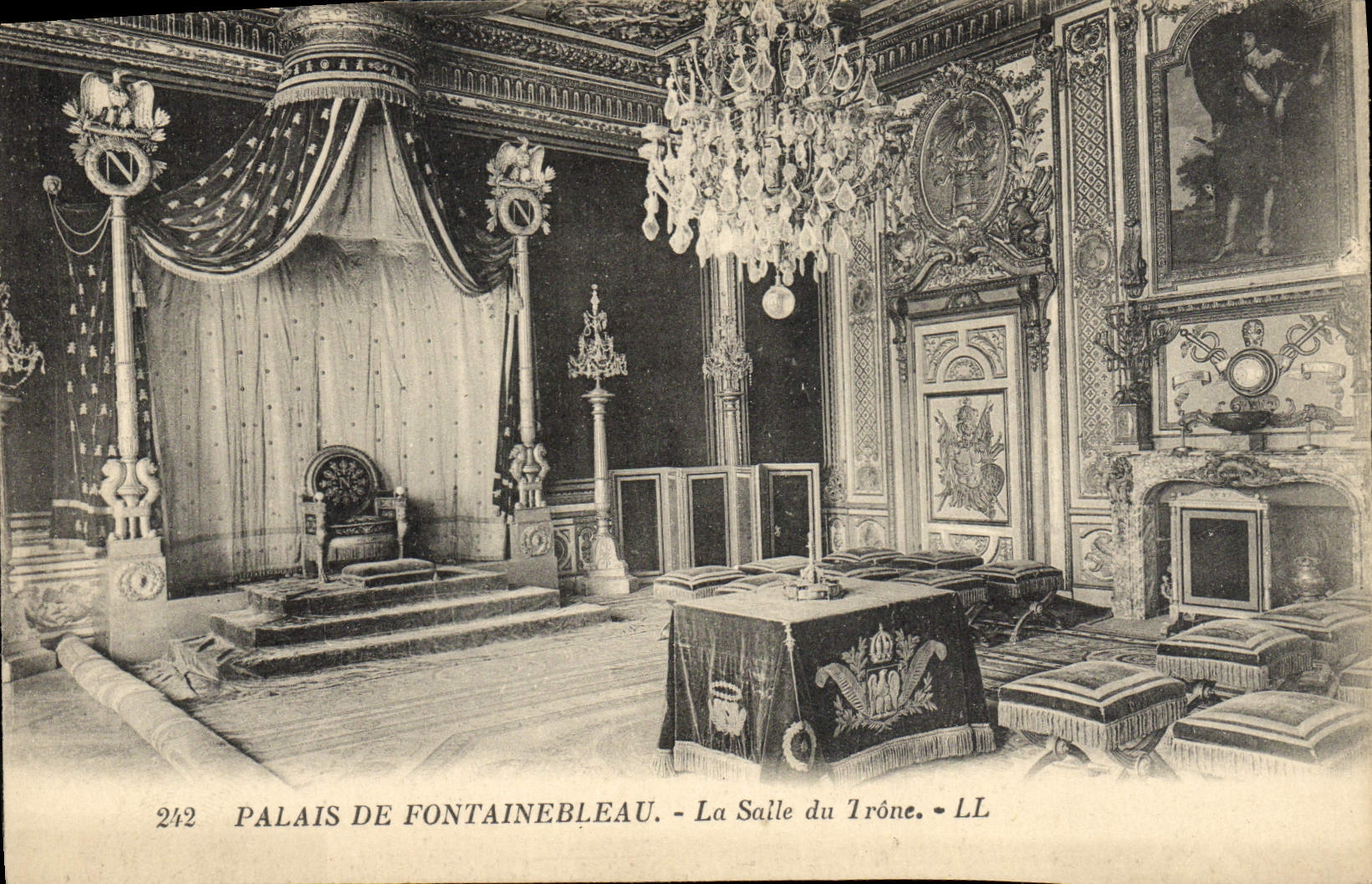 CPA Palais De Fontainebleau La Salle Du Trone