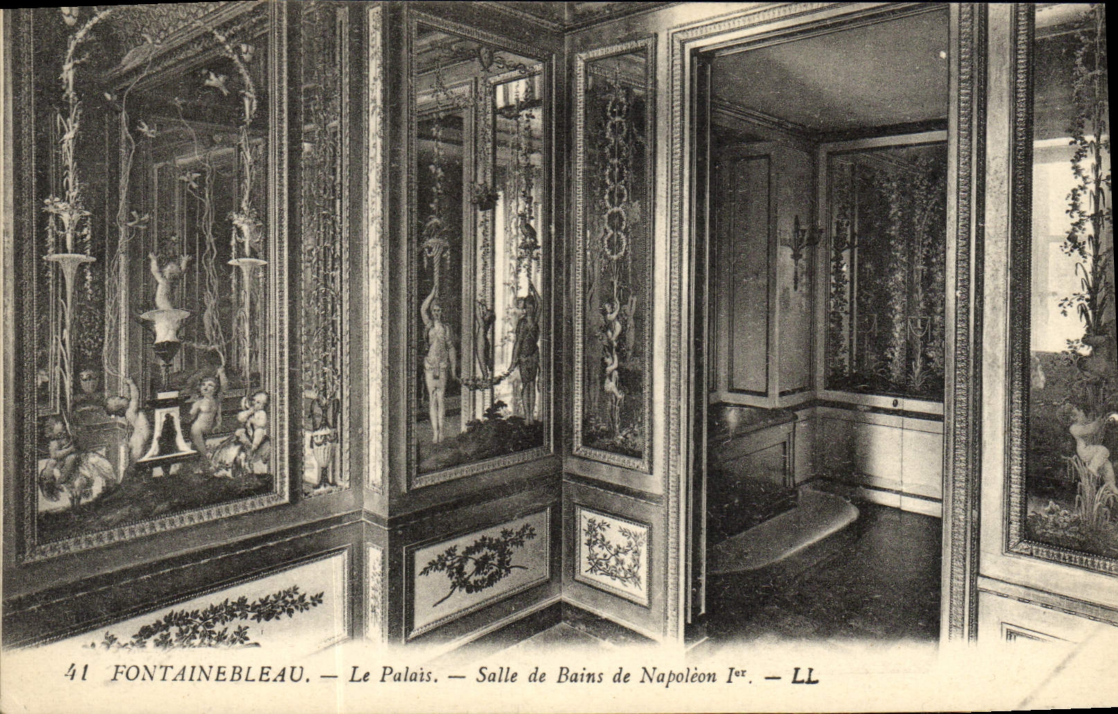 VINTAGE POSTCARD Fontainebleau the Palate Bathroom Of Napoleon 1st
