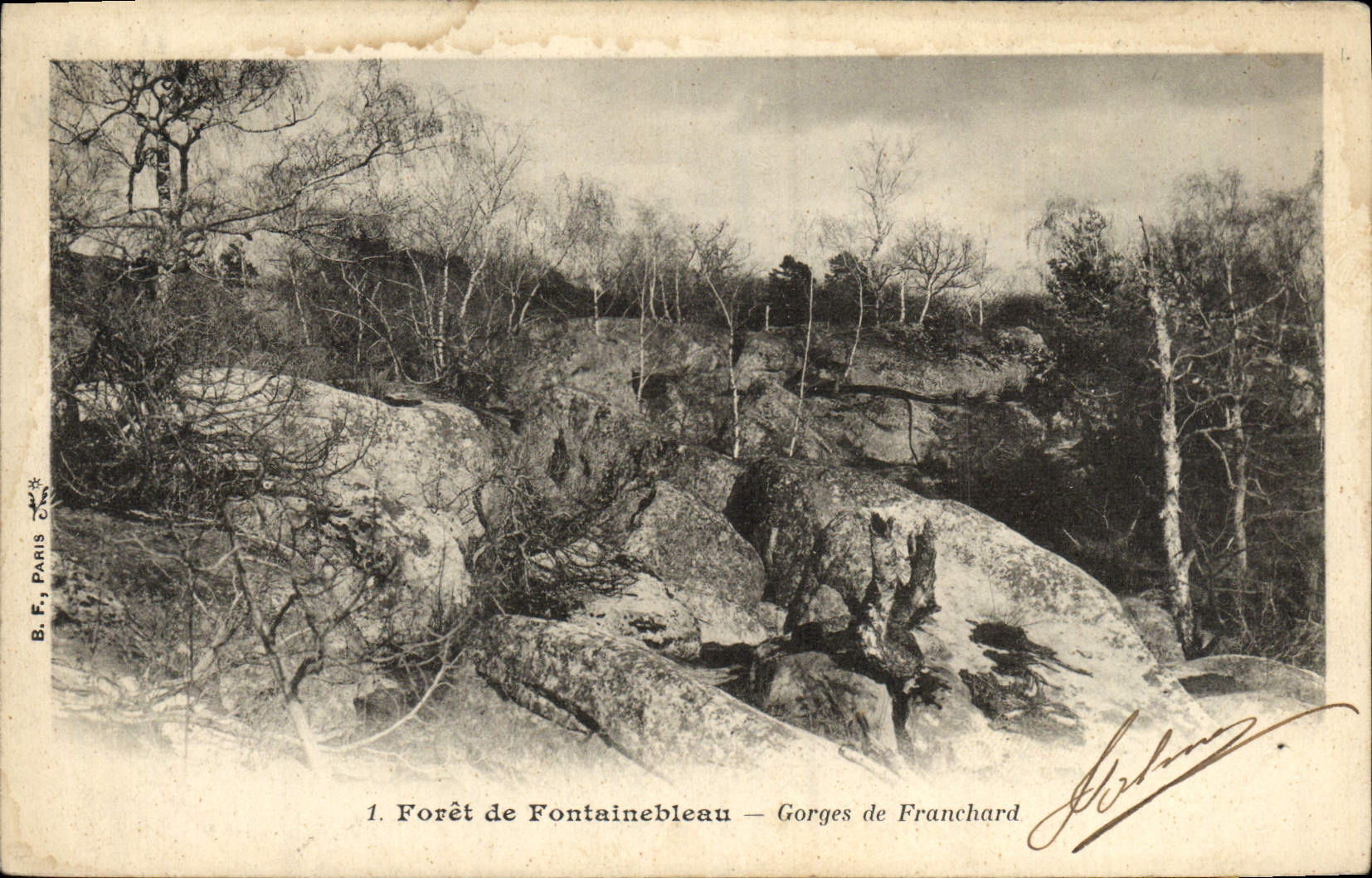 VINTAGE POSTCARD Drill De Fontainebleau Falls De Franchard