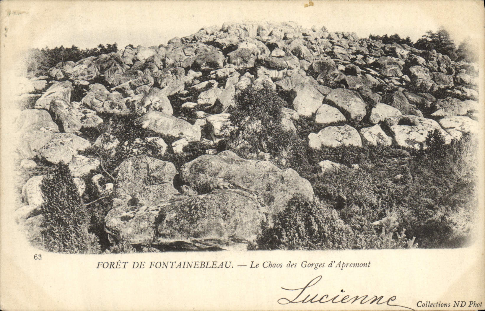 VINTAGE POSTCARD Drill De Fontainebleau the Chaos Of the Falls D' Apremont