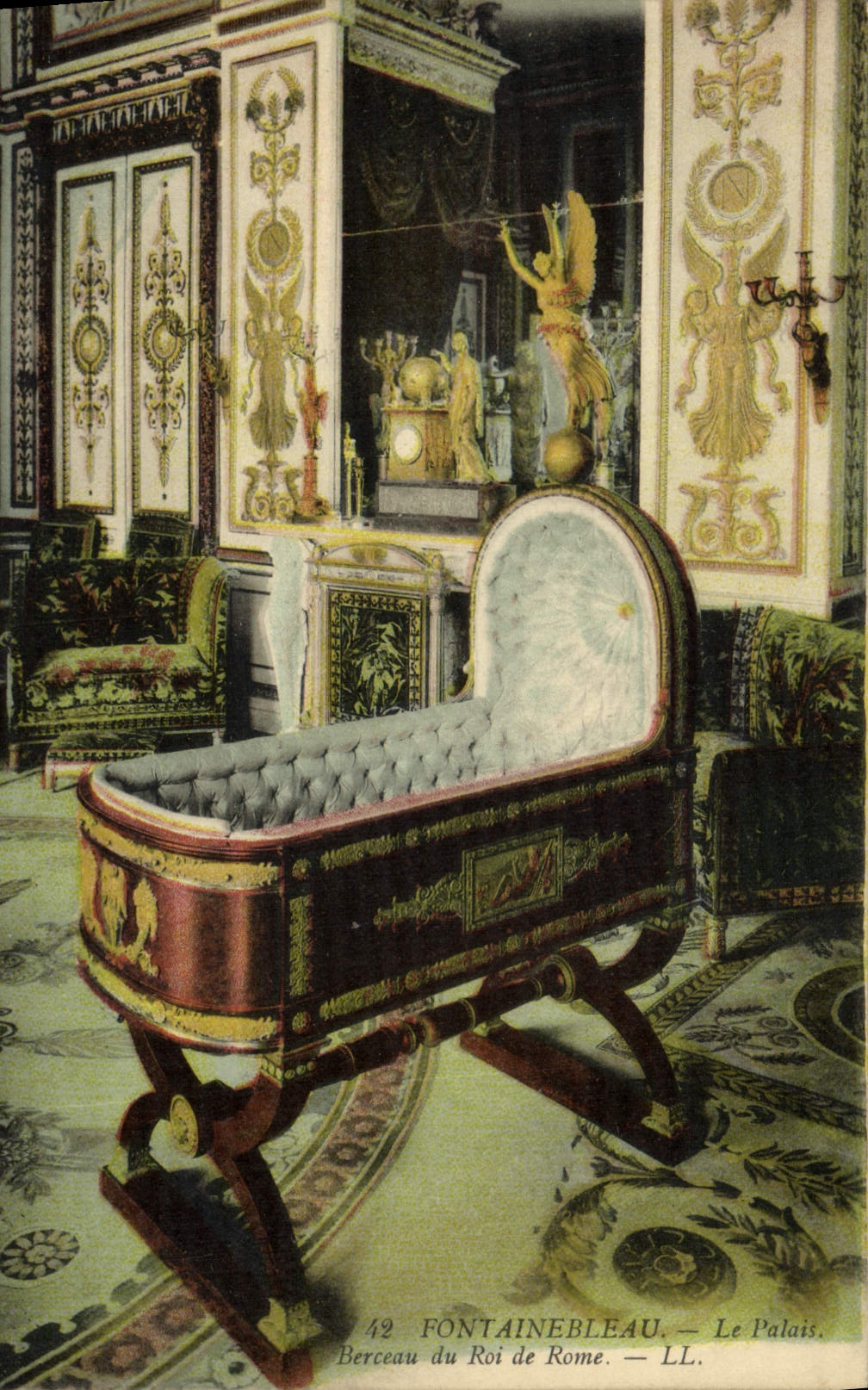 CPA Fontainebleau Le Palais Berceau Du Roi De Rome Napoleon II