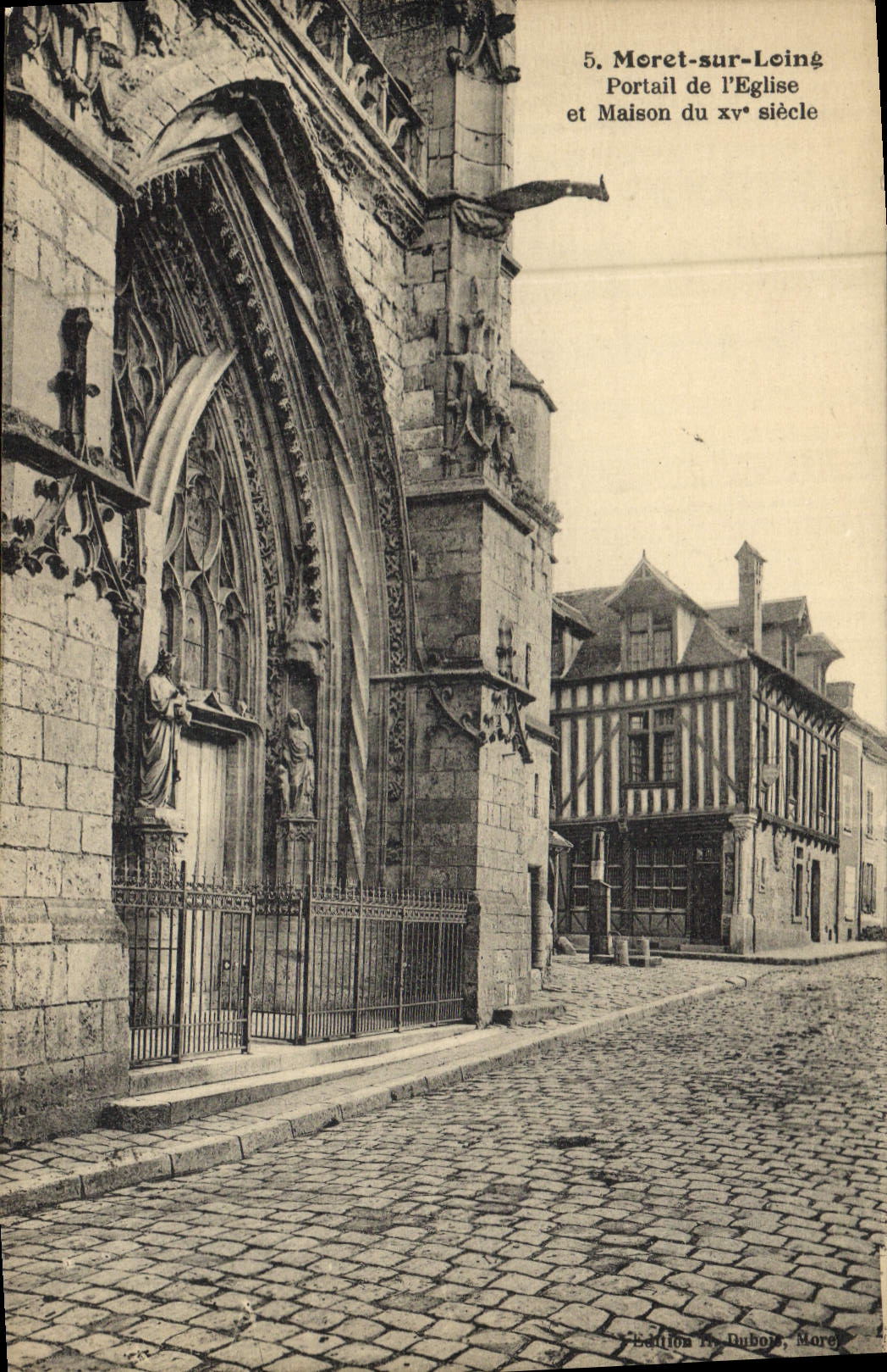 VINTAGE POSTCARD Moret On Loing Gate Of the Church And House