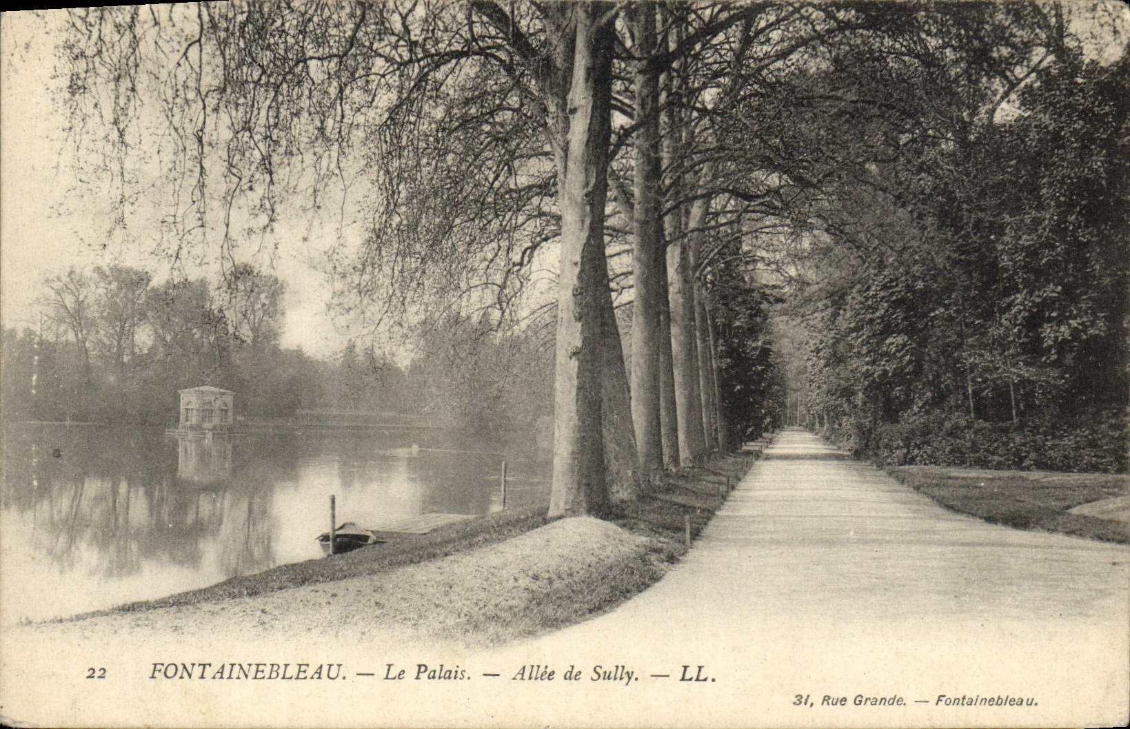 CPA Fontainebleau Le Palais Allee De Sully