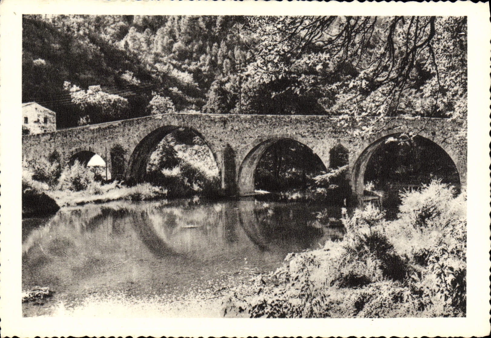 MODERN CARD Pontvieux St Jean of Gard