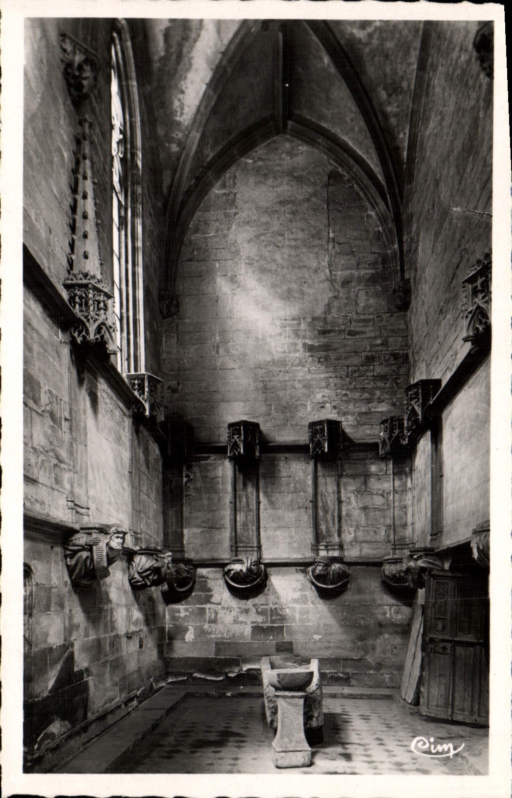 MODERN CARD Cluny La Chapelle of Bourbon