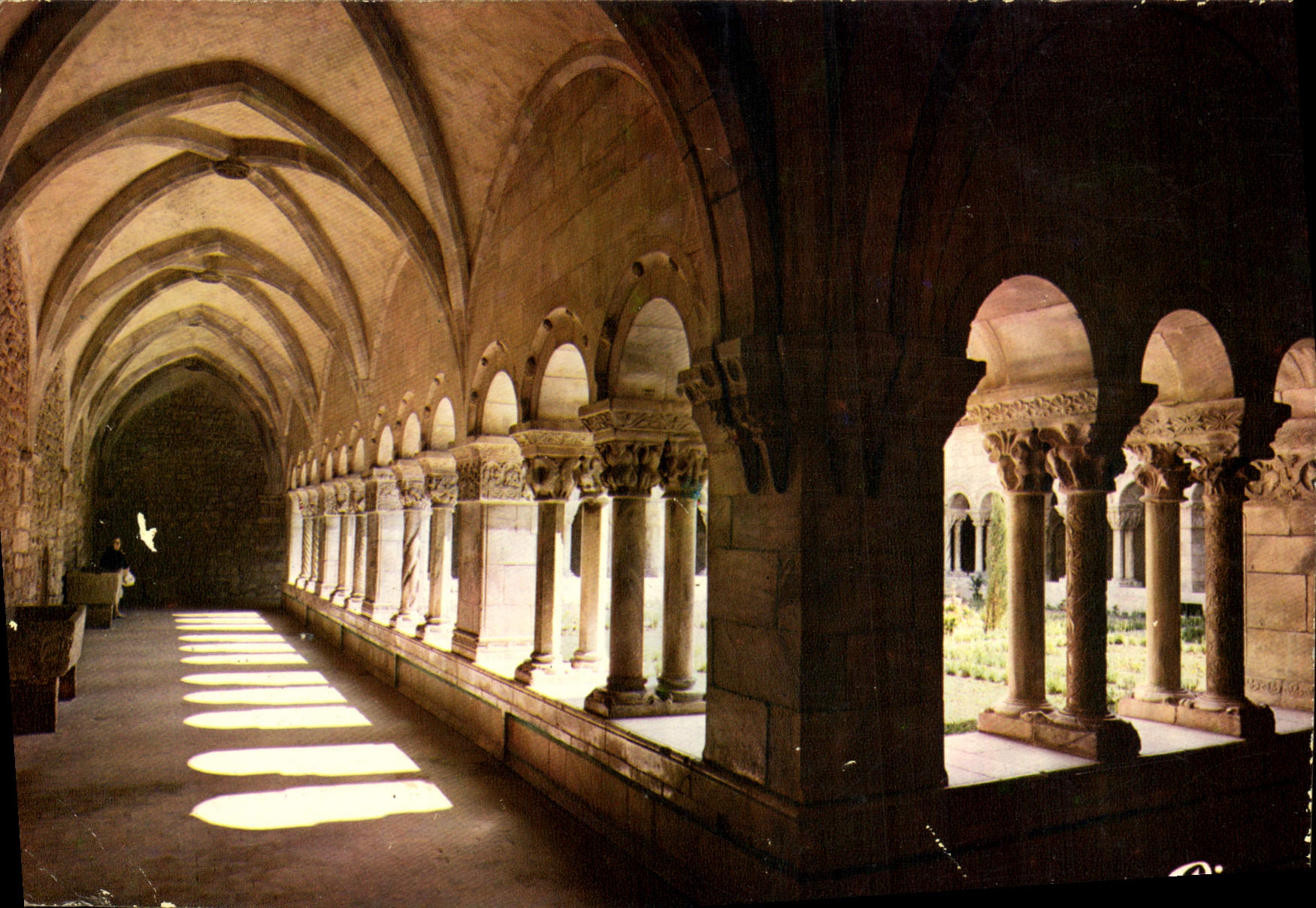 CPM Elne Illiberis Le Cloitre Galeries des Sarcophages