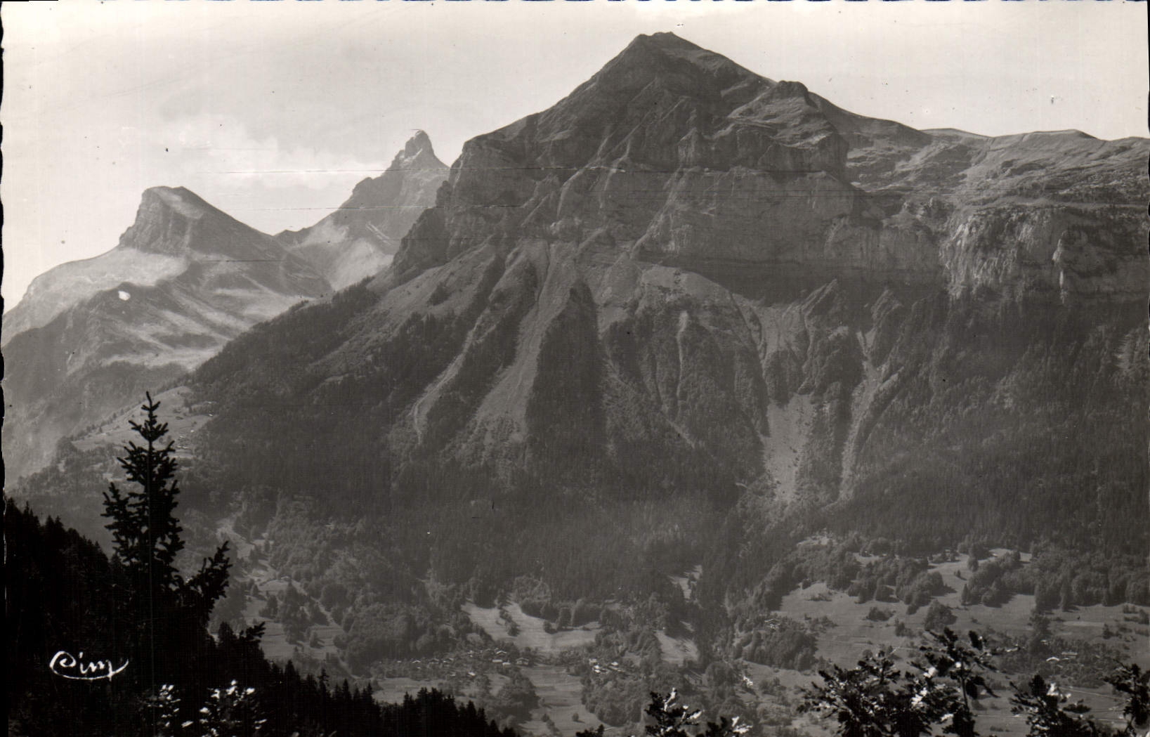 POSTAL MODERNA Carroz Araches de CArroz visto en el punto de Areu y del punto agujereado
