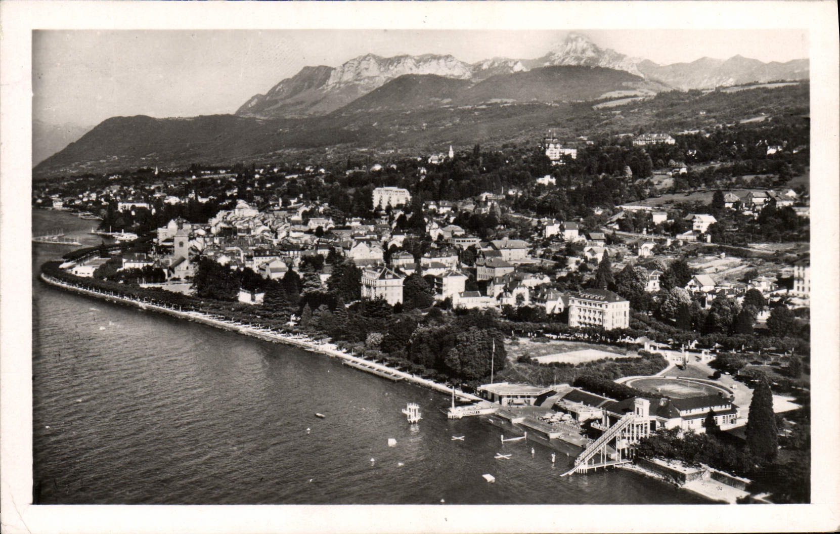 MODERN CARD Evian les Bains the Beach the City and Tooth of Oche