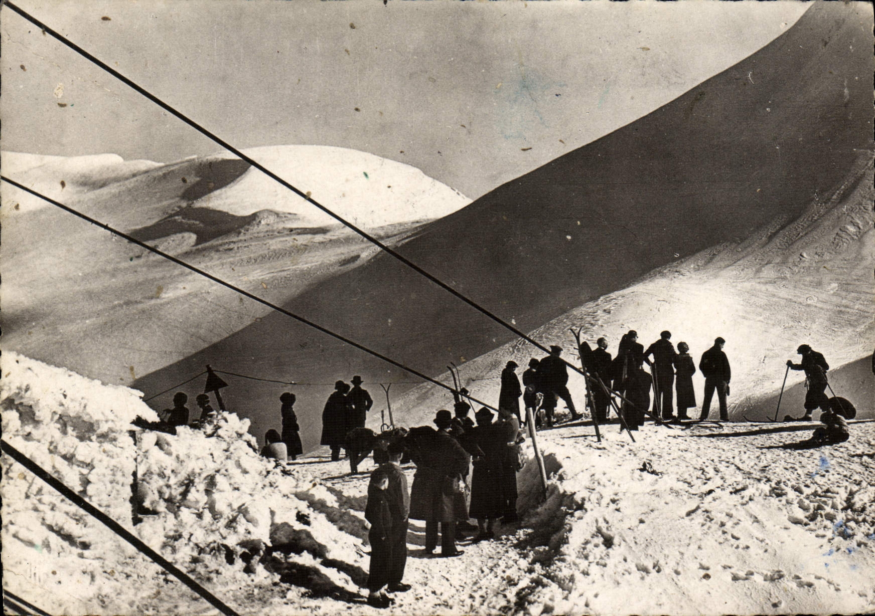 MODERN CARD the Mount Gilds Sancy Depart of the tracks at the higher station of the Ski teleferic