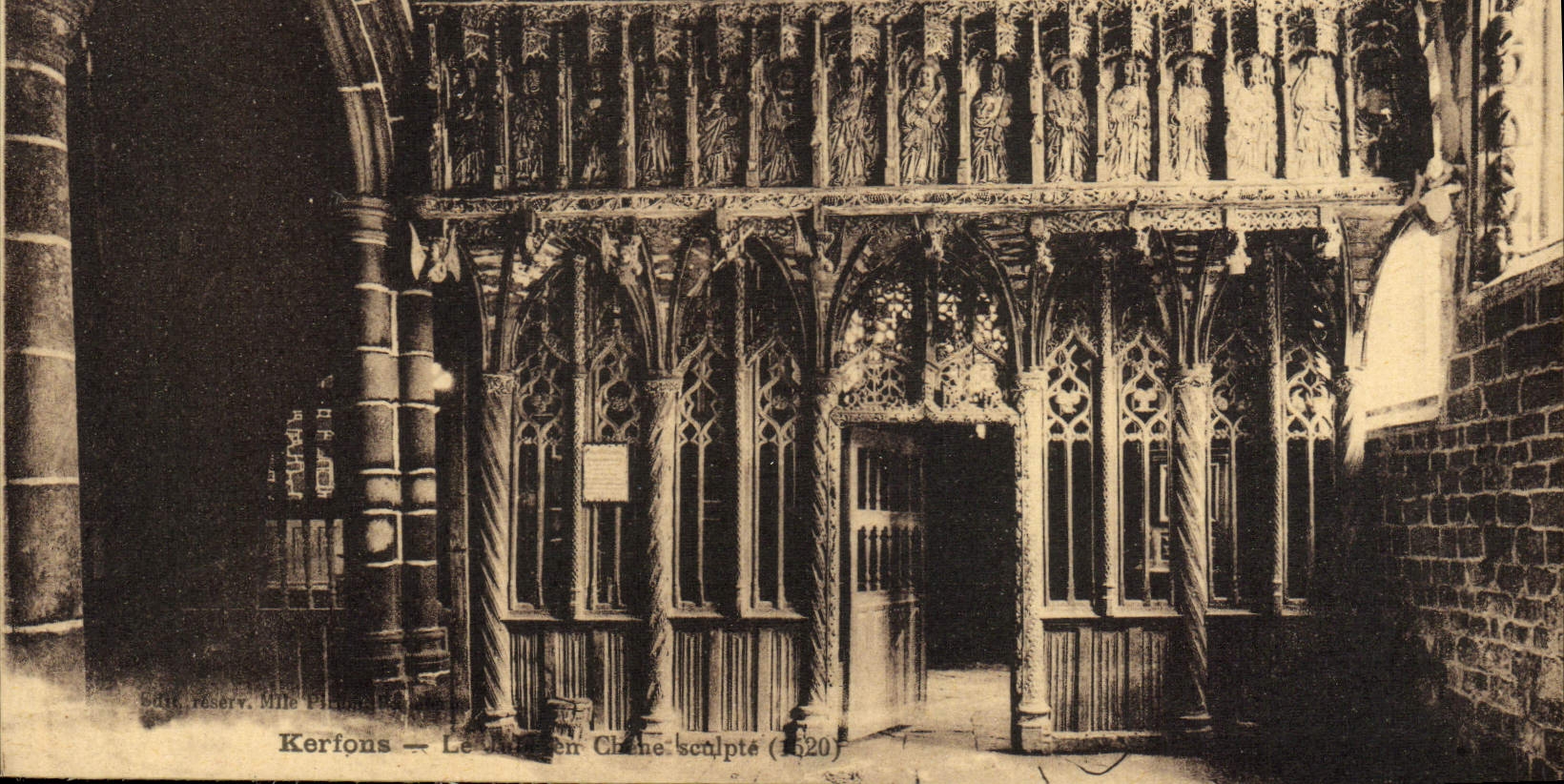 VINTAGE POSTCARD Kerfons the jube in oak carves