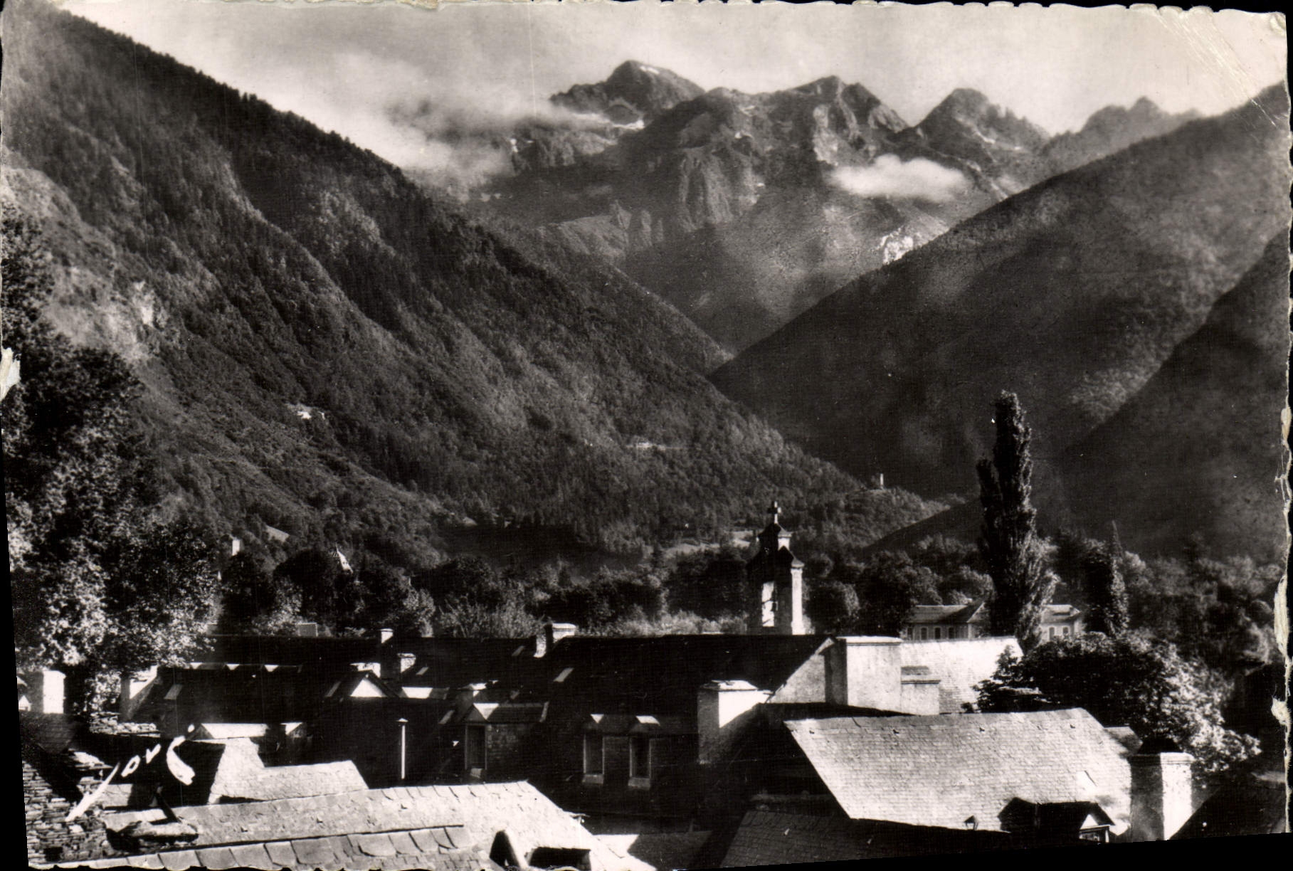 CPM Luchon Vue d'Ensemble De Pailhet a Barcugnas 