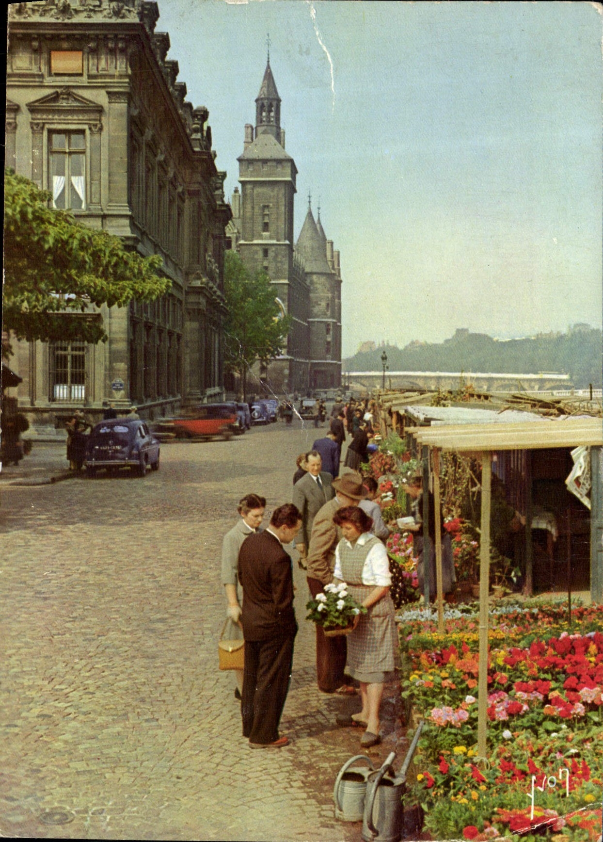 CPM Couleurs Et Lumiere De France Paris Marche Aux Fleurs De La Cite