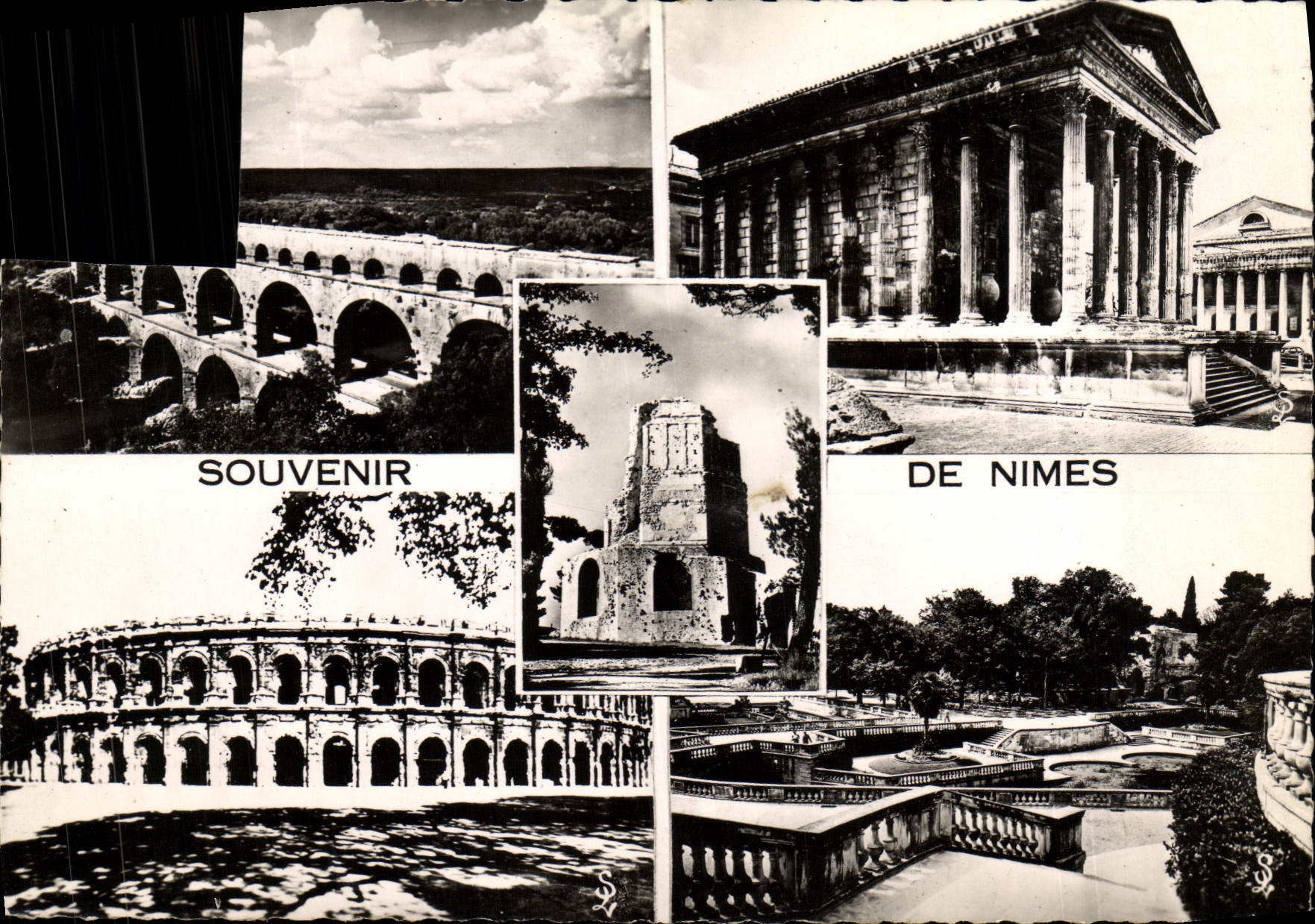 CPM Souvenir De Nimes
