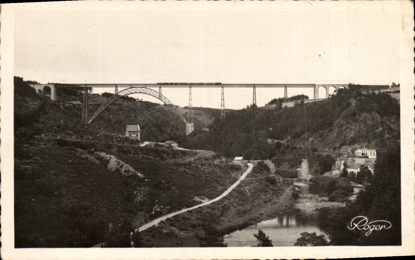 MODERN CARD Garabit the Contruit Viaduct By Eiffel