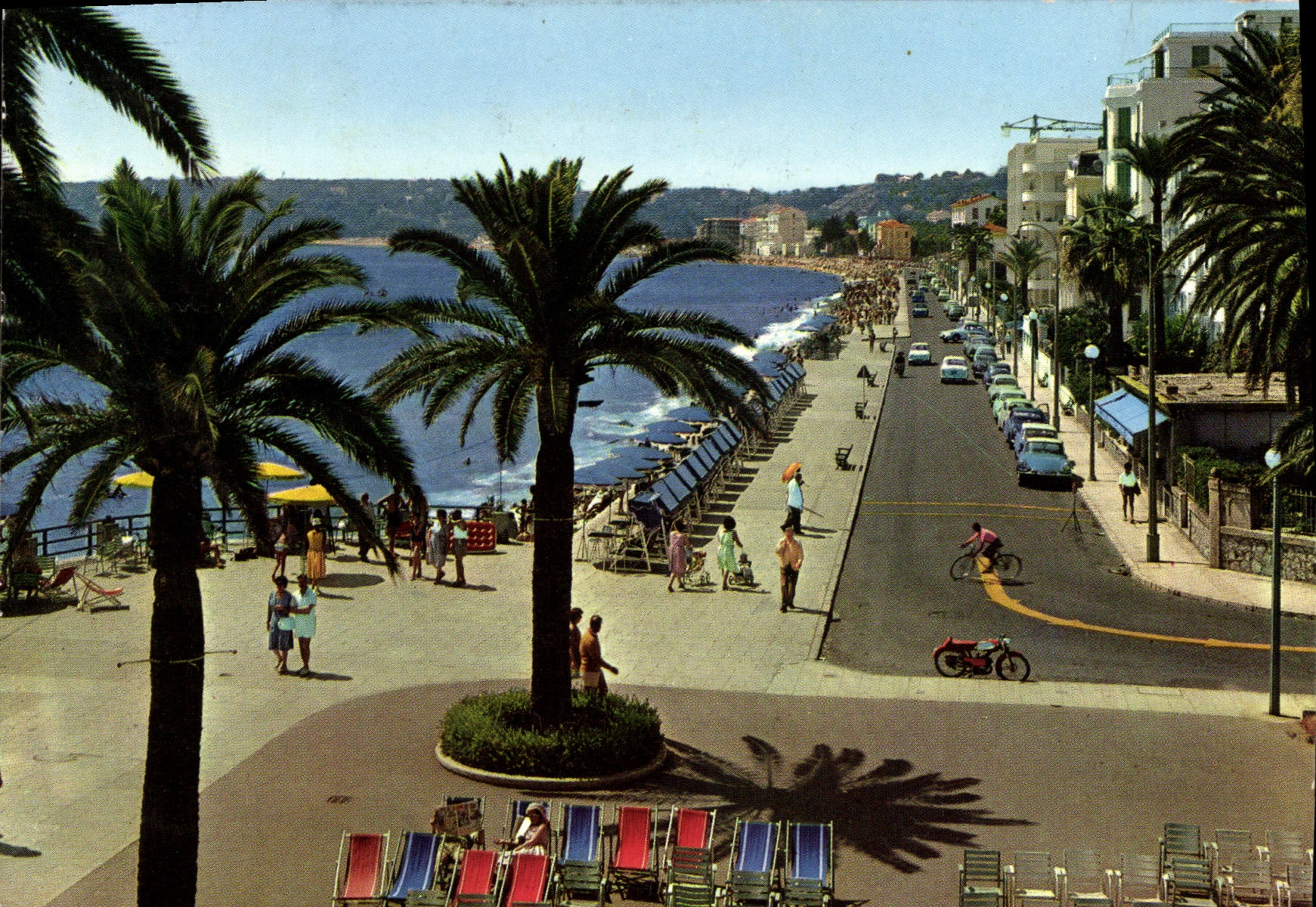 POSTAL MODERNA dimensión del azul Menton Promenande