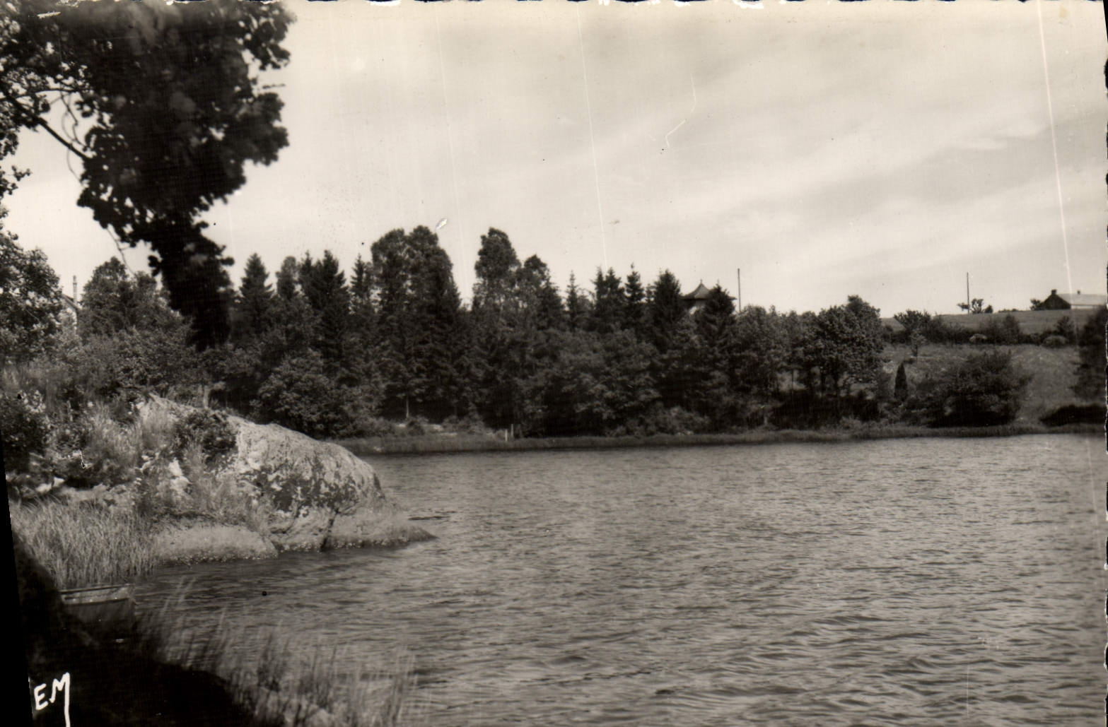 MODERN CARD Anor Pond of Lobiette