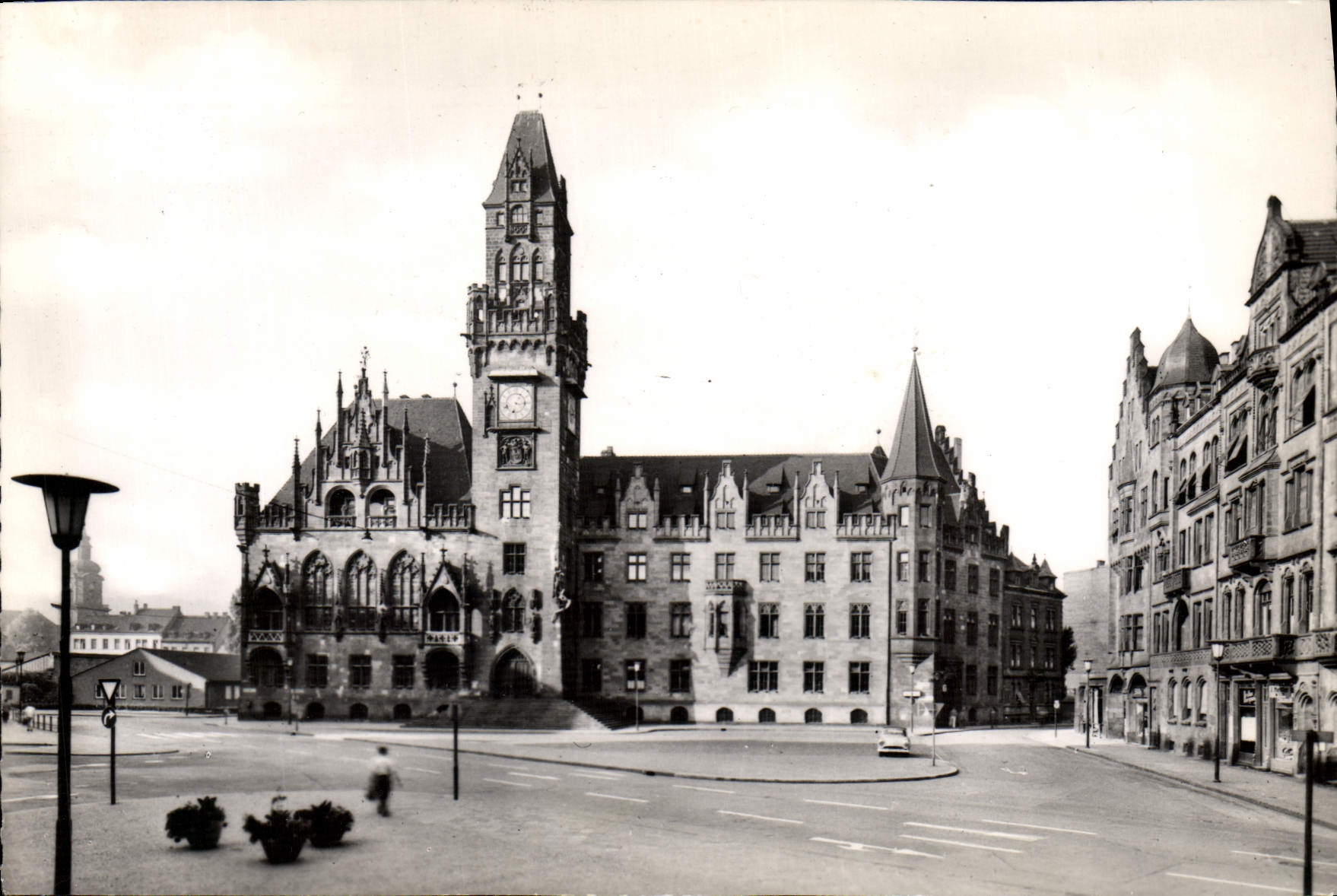 MODERN CARD Saarbrucken Rathaus