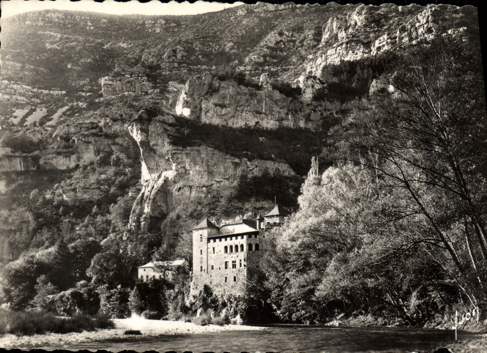 CPM Gorges Du Tarn Chateau De La Coze