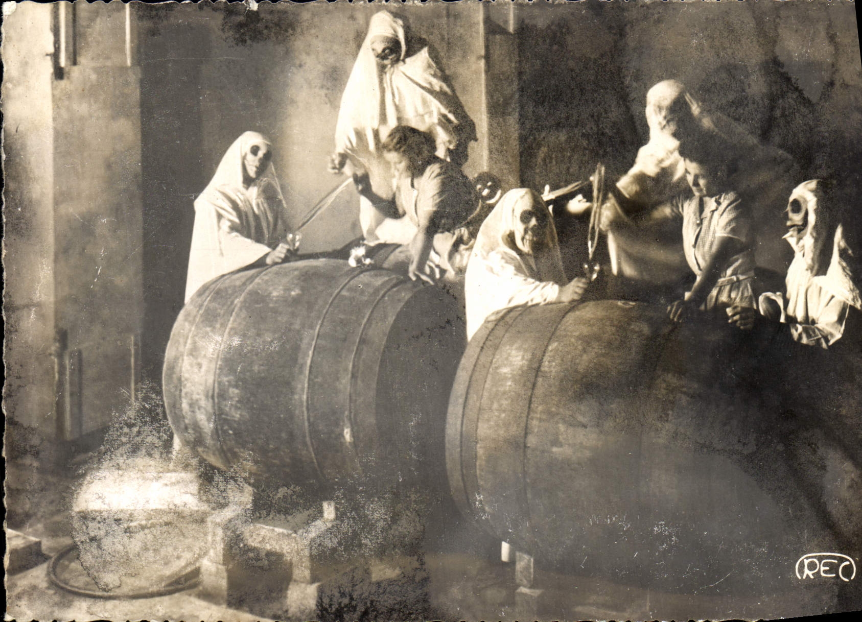 MODERN CARD Drunk In Sancerrois the Fair With the Wizards