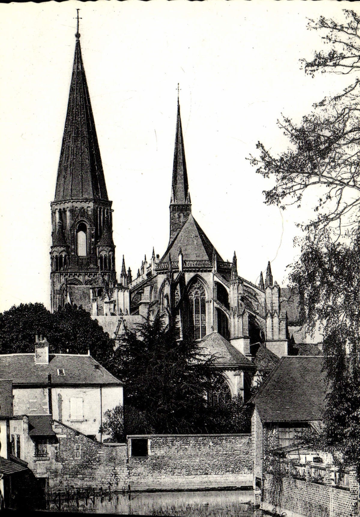 CPM Vendome Abside De l'Eglise De La Trinite