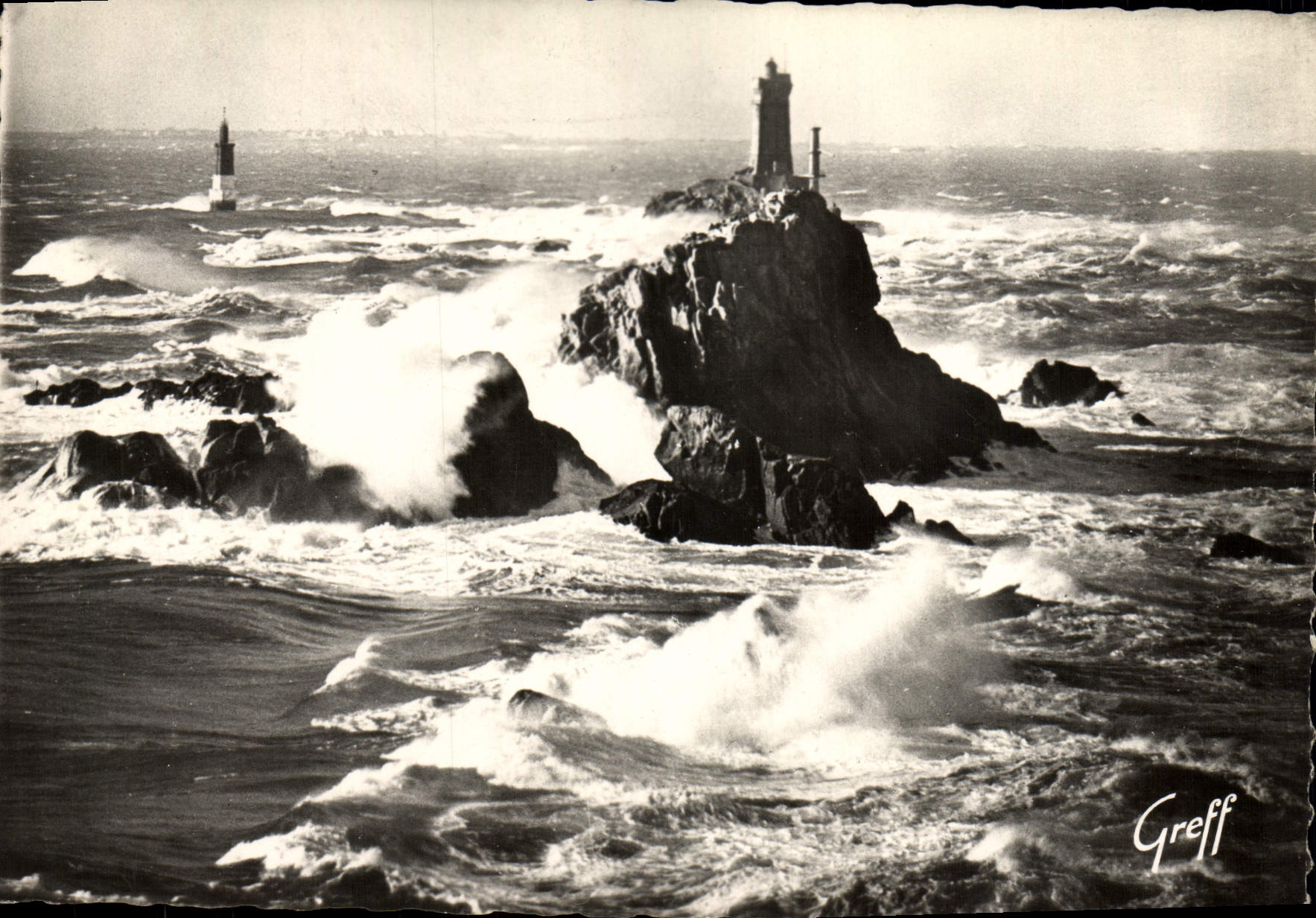 MODERN CARD In Brittany Points Of Roz De Sein Storm On the Lighthouse Of the Old woman