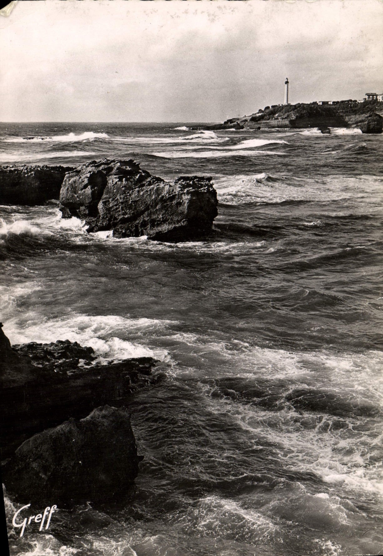 CPM en Pays Basque Biarritz Rochers Et Pointe Du Phare