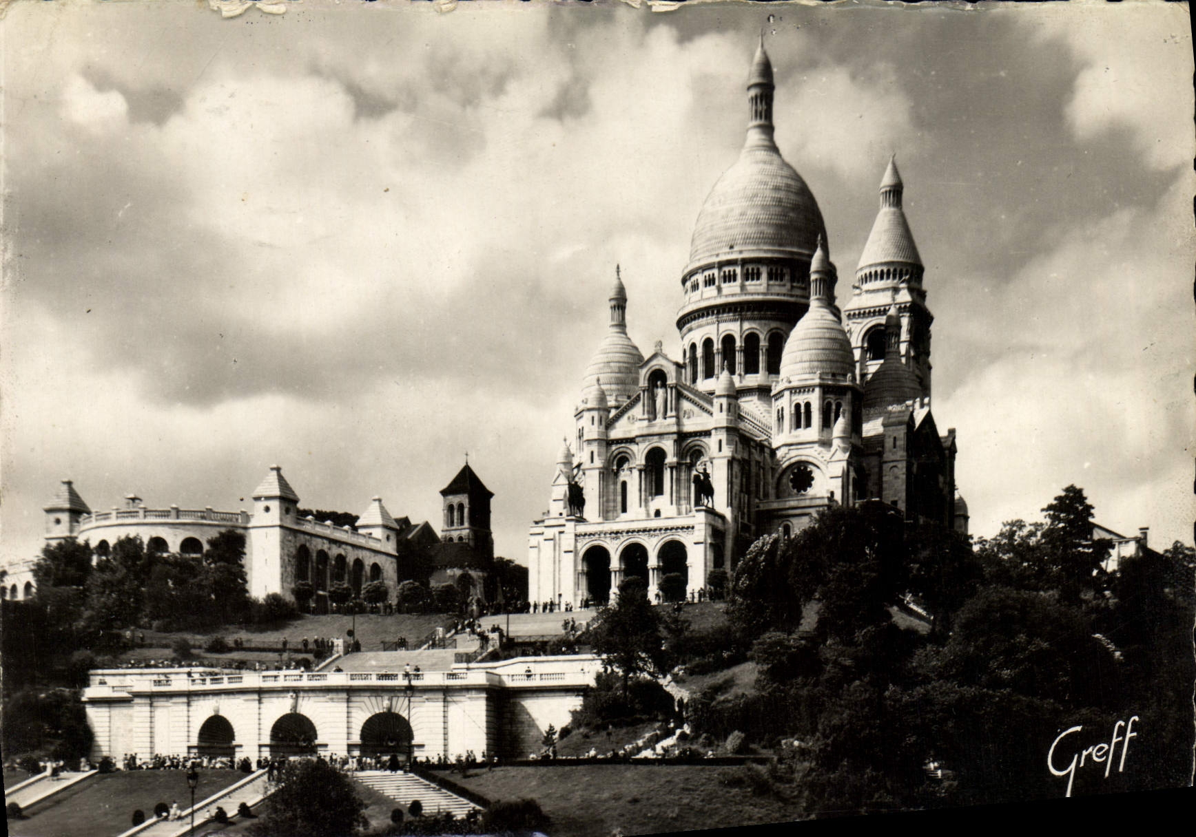CPM Paris La Basilique Du SAcre Coeur De Montmartre