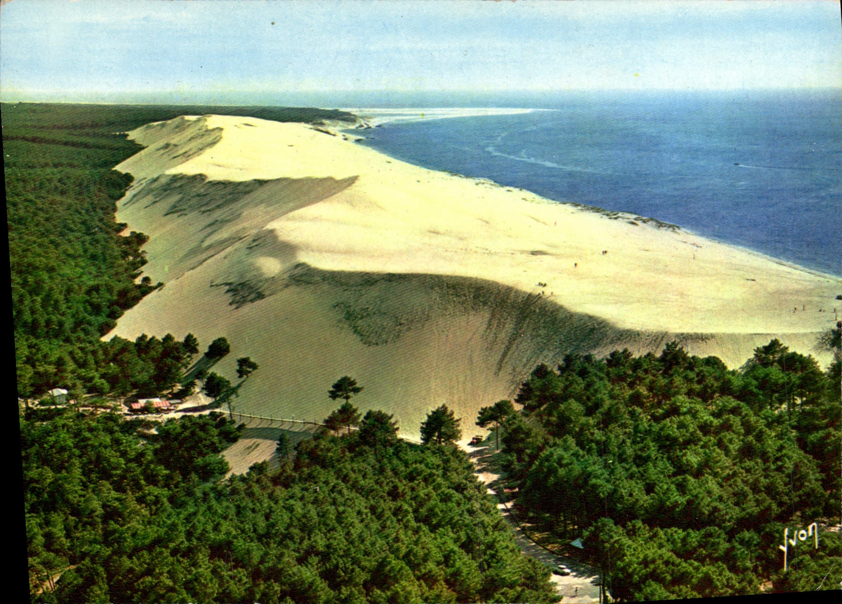 CPM Couleurs Et Lumiere De France Bassin D'Arcachon Les Grandes Dunes Du Pilat