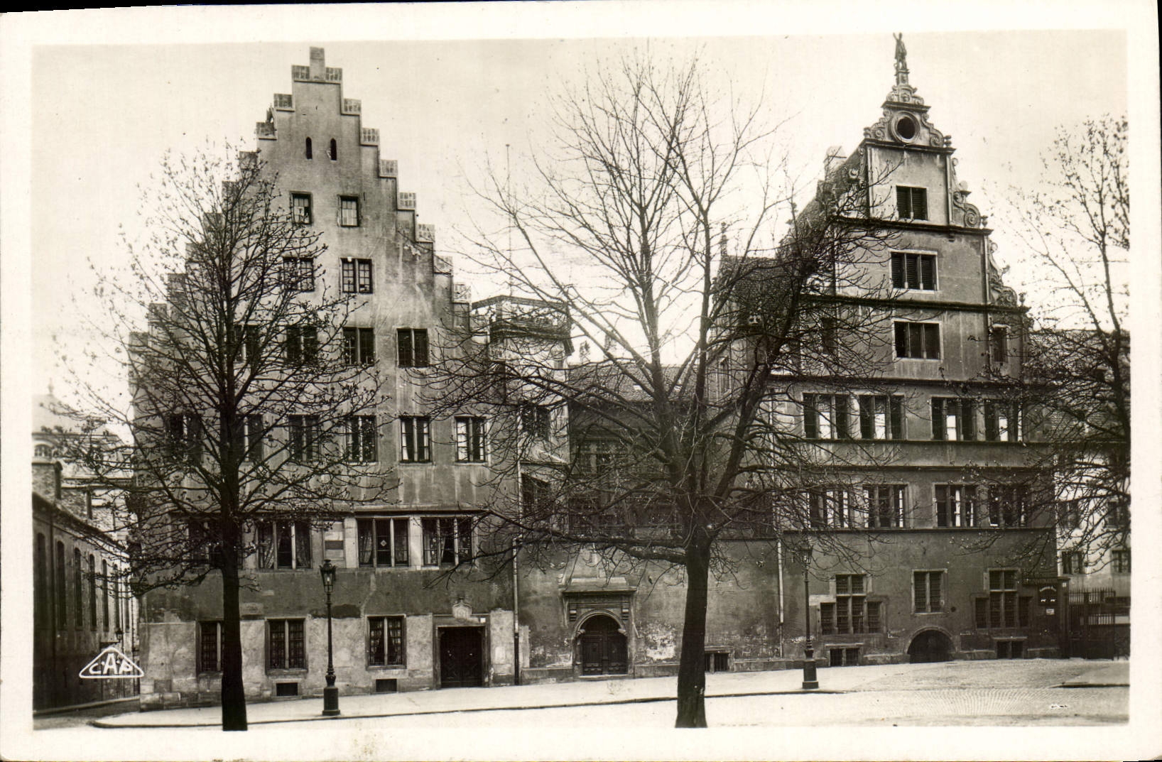 MODERN CARD Museum Of work Notre Dame Strasbourg Notre Dame